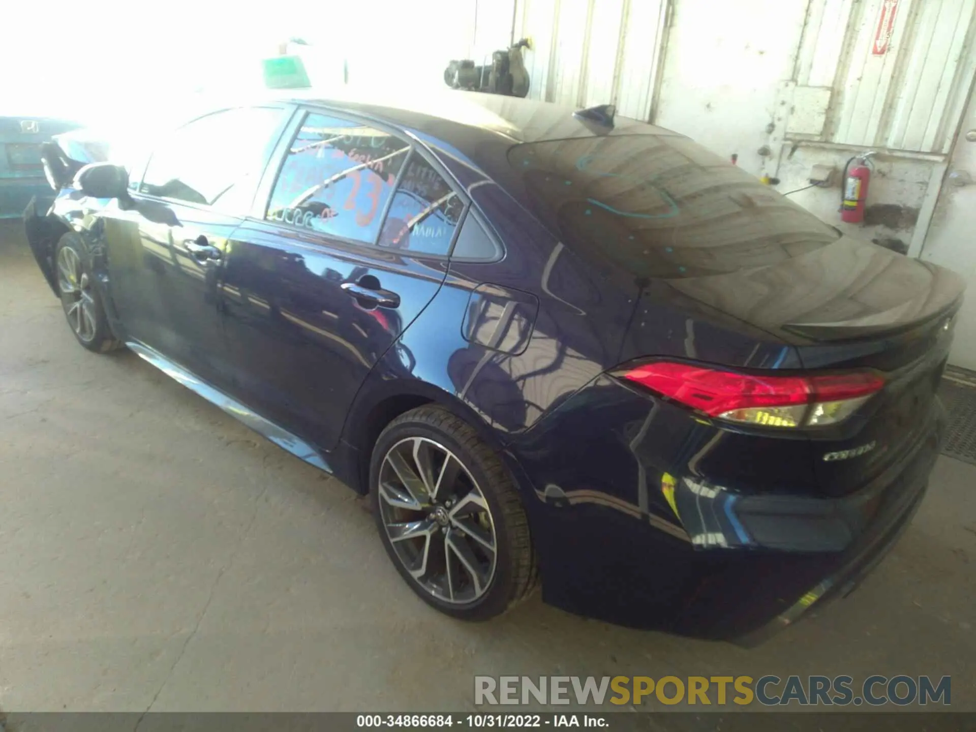 3 fotografías del automóvil dañado 5YFS4RCE9LP039611 TOYOTA COROLLA 2020