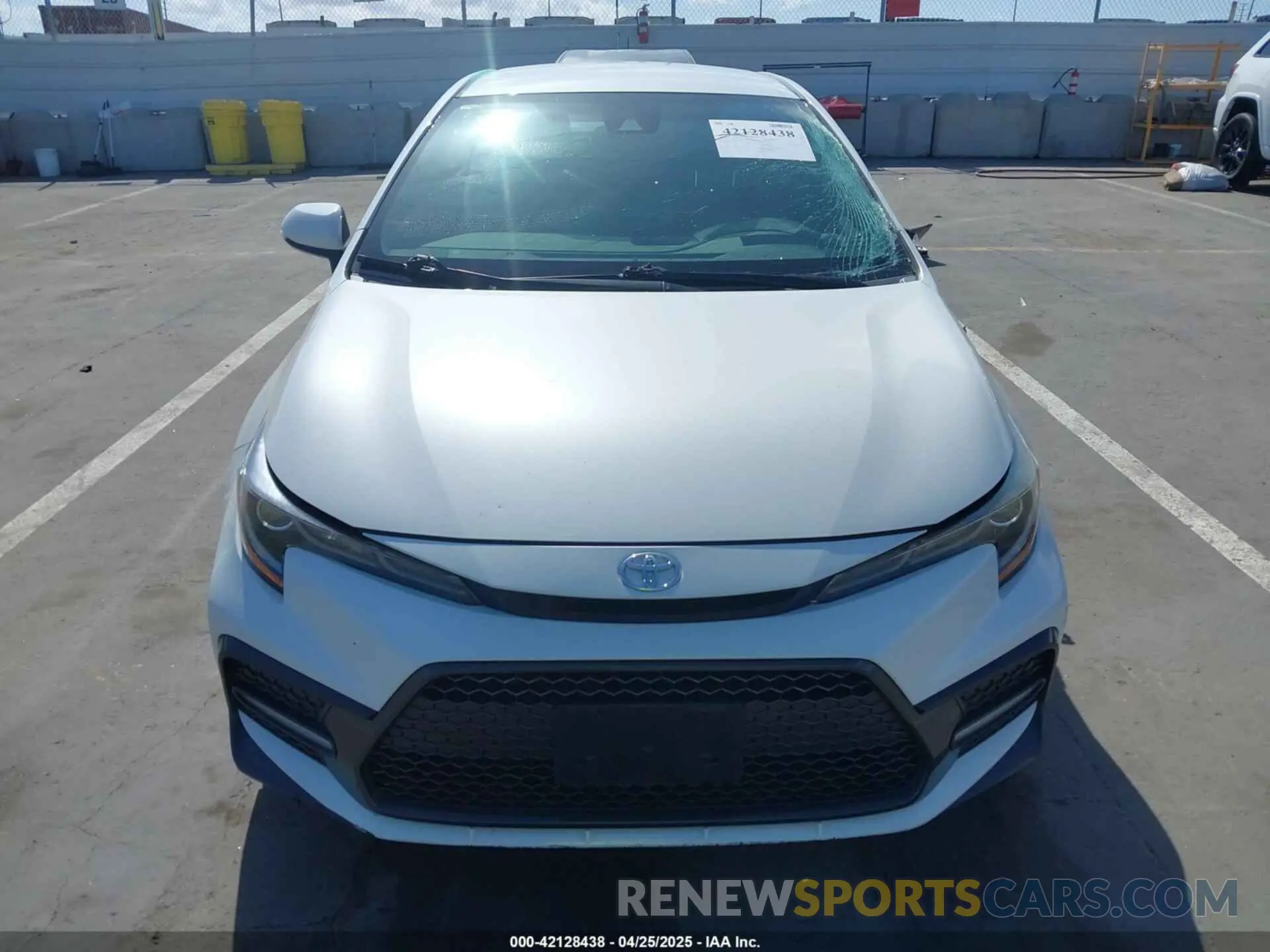 12 fotografías del automóvil dañado 5YFS4RCE9LP043707 TOYOTA COROLLA 2020