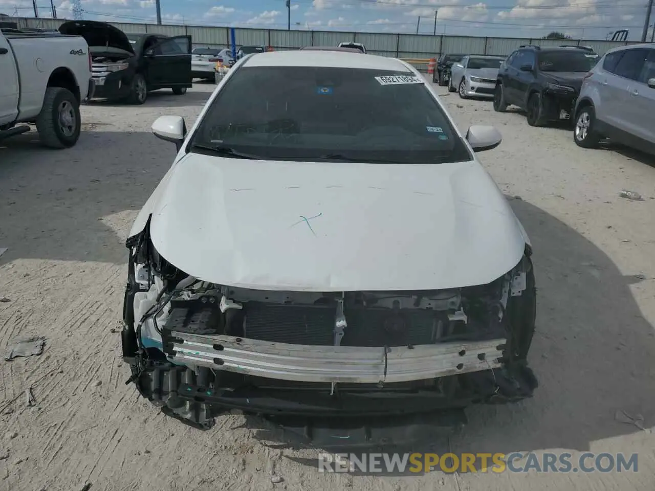 5 fotografías del automóvil dañado 5YFS4RCEXLP024096 TOYOTA COROLLA 2020