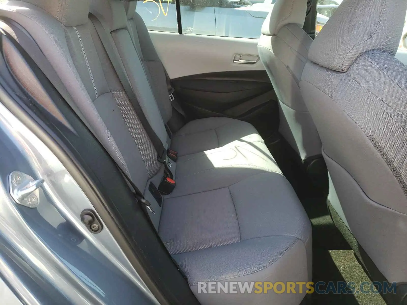 6 fotografías del automóvil dañado 5YFS4RCEXLP028813 TOYOTA COROLLA 2020