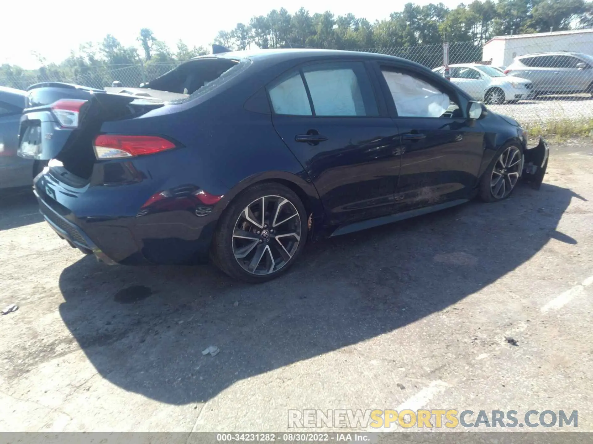 4 fotografías del automóvil dañado 5YFS4RCEXLP029489 TOYOTA COROLLA 2020