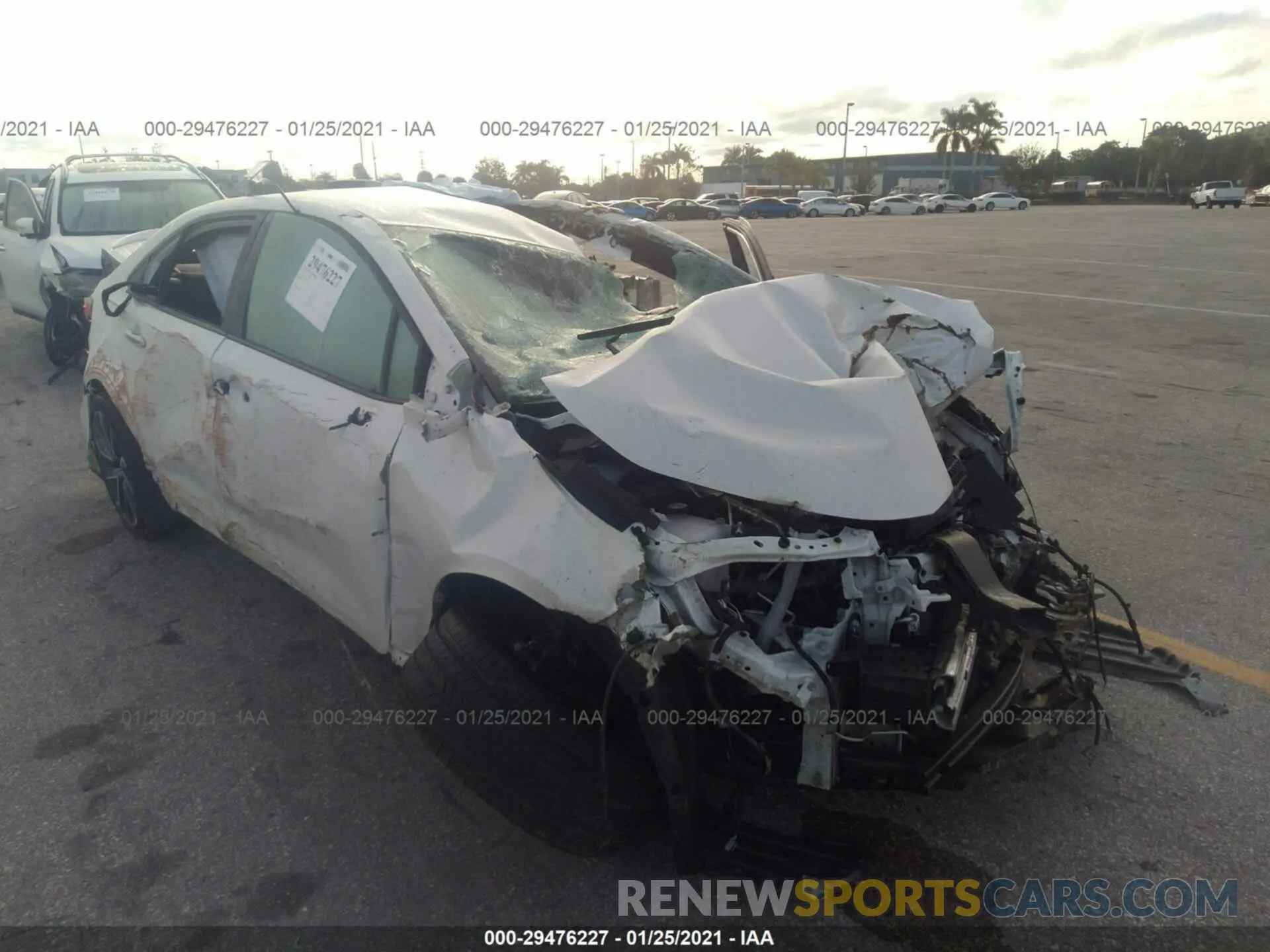 1 fotografías del automóvil dañado 5YFS4RCEXLP041500 TOYOTA COROLLA 2020