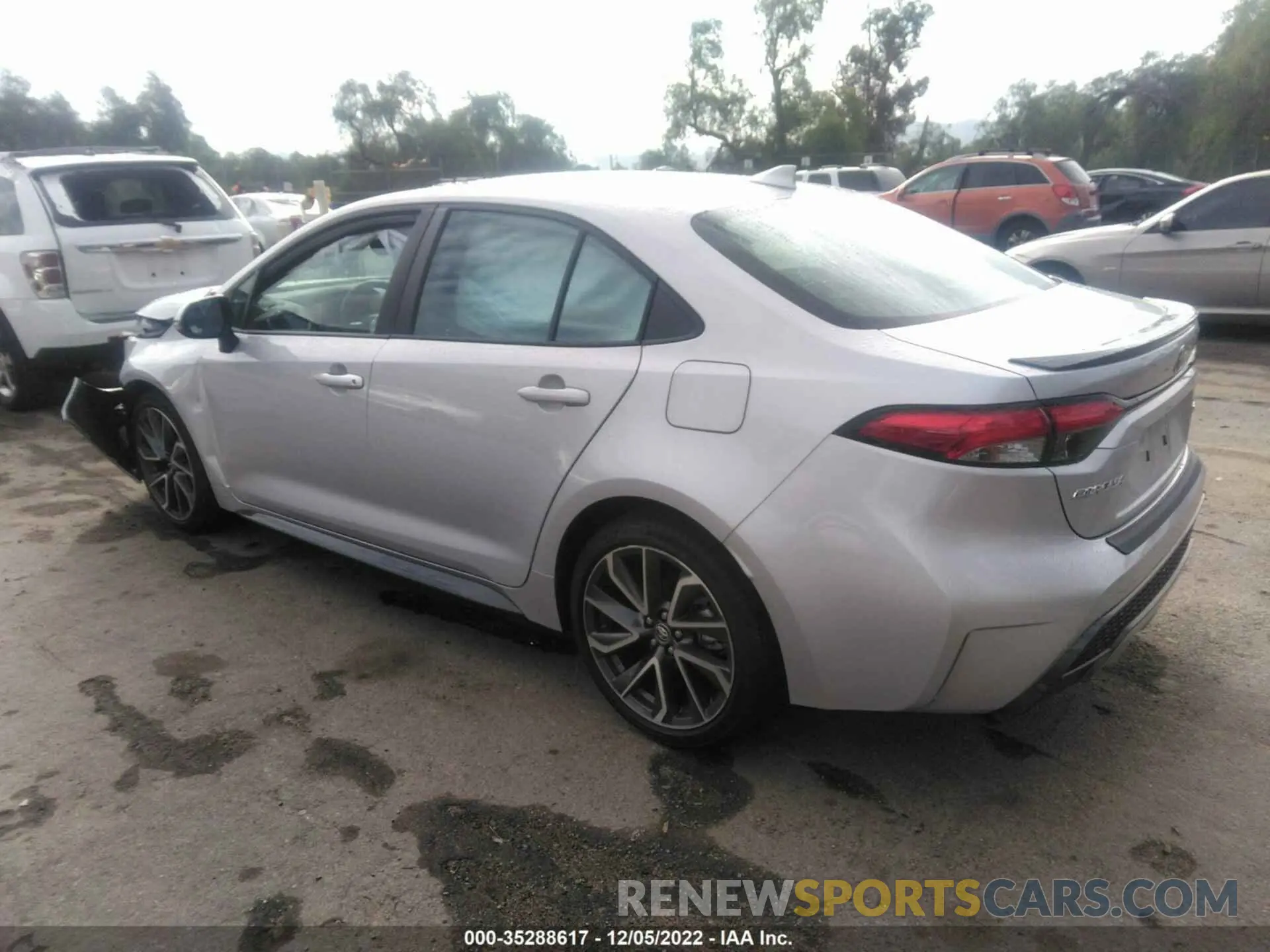 3 fotografías del automóvil dañado 5YFT4RCE3LP050768 TOYOTA COROLLA 2020