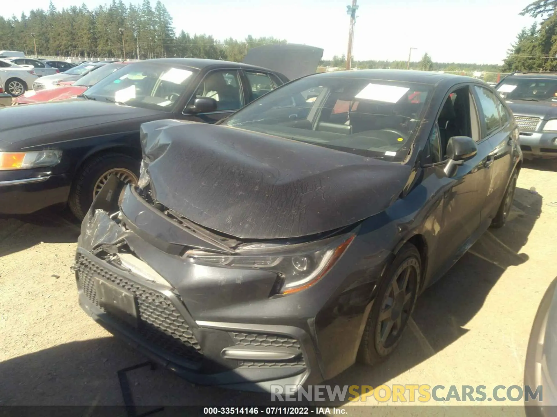 2 fotografías del automóvil dañado 5YFT4RCE4LP003216 TOYOTA COROLLA 2020