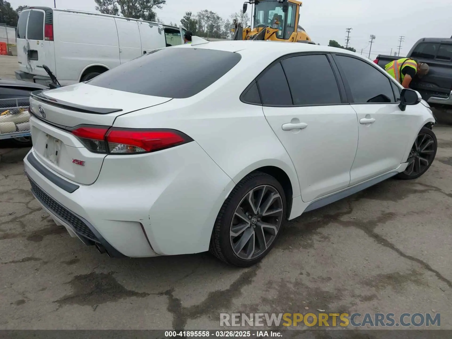 4 fotografías del automóvil dañado 5YFT4RCE4LP050195 TOYOTA COROLLA 2020