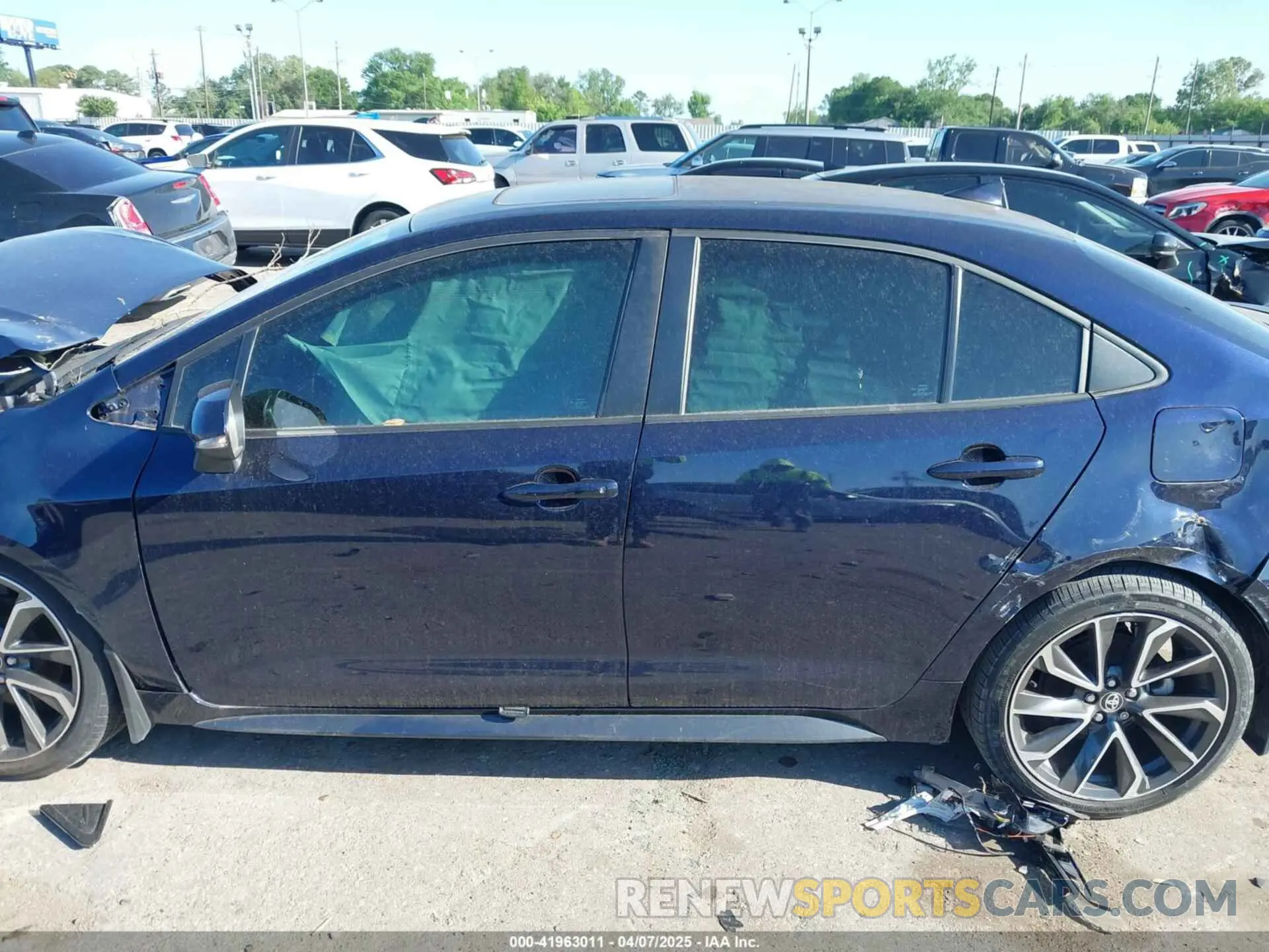 14 fotografías del automóvil dañado 5YFT4RCE7LP010192 TOYOTA COROLLA 2020