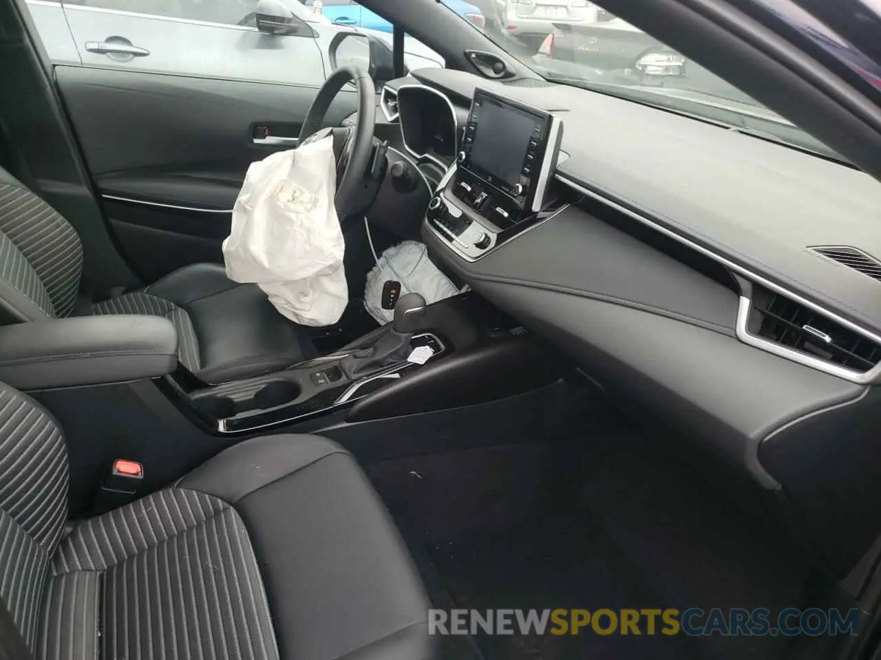 5 fotografías del automóvil dañado 5YFT4RCE7LP026411 TOYOTA COROLLA 2020