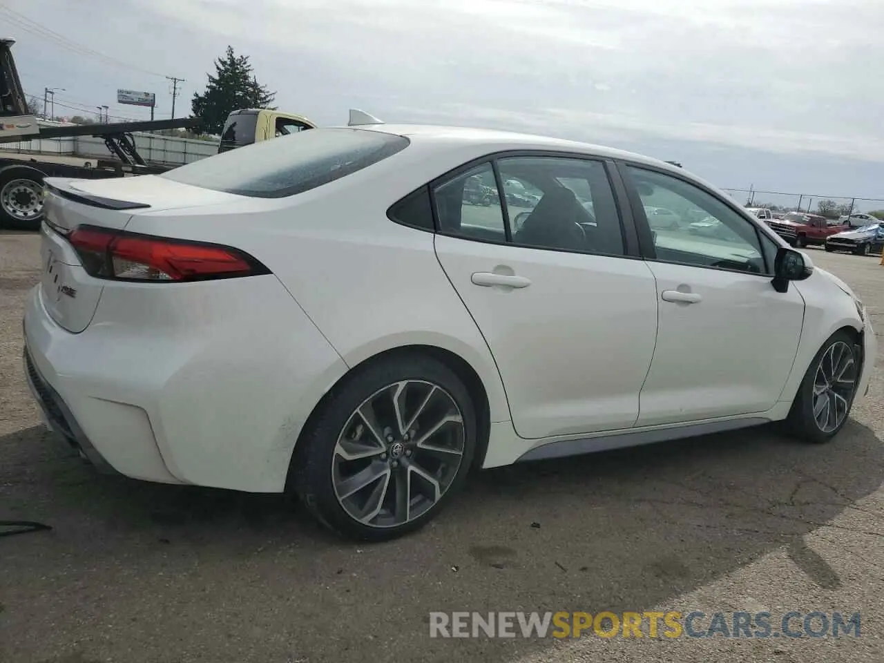 3 fotografías del automóvil dañado 5YFT4RCE7LP031222 TOYOTA COROLLA 2020