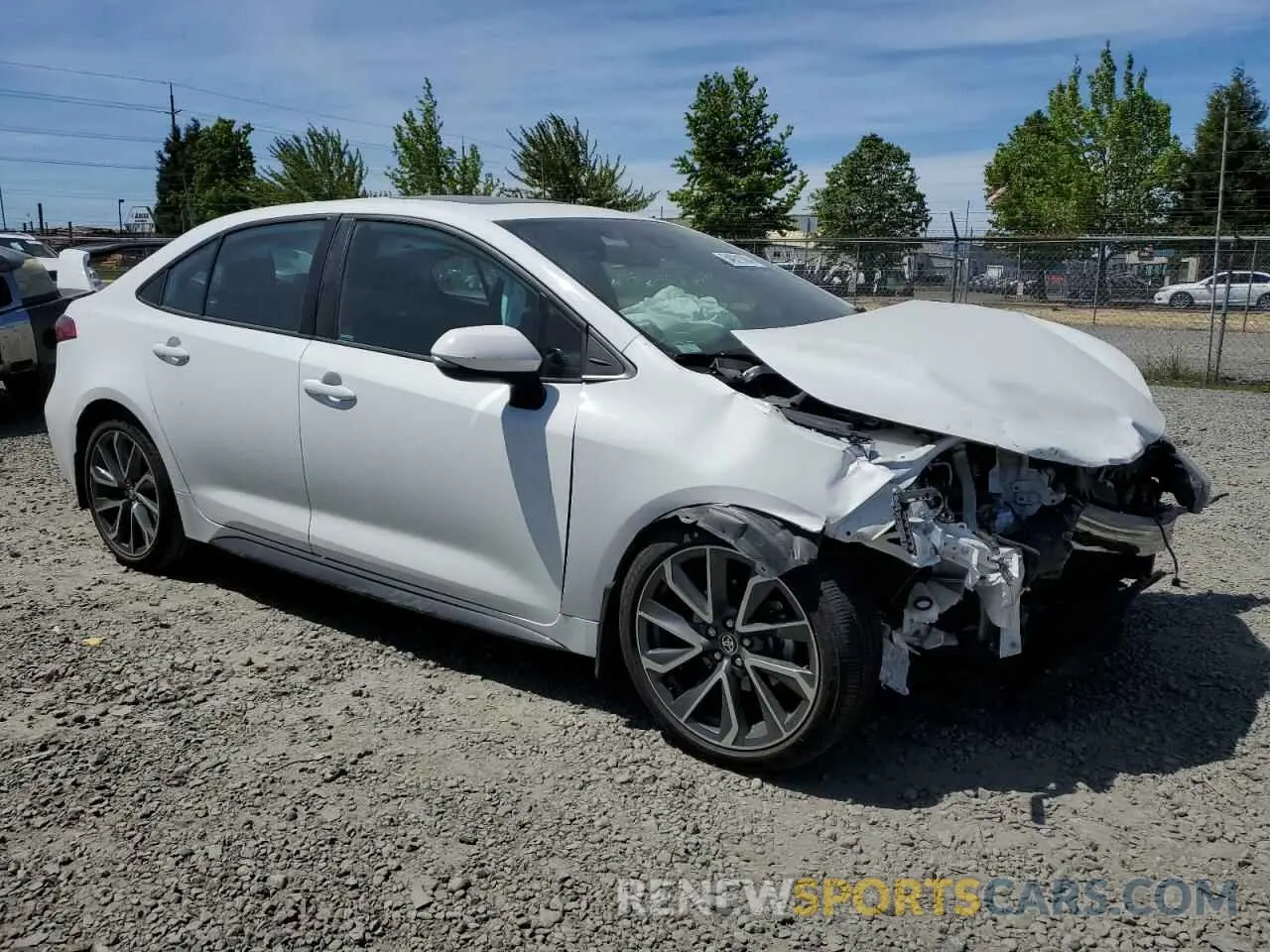 4 fotografías del automóvil dañado 5YFT4RCE7LP054113 TOYOTA COROLLA 2020