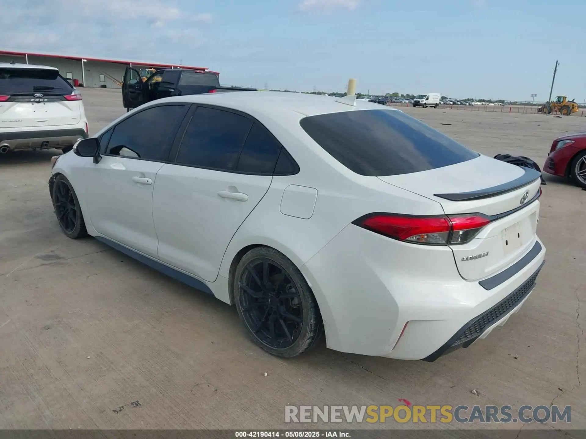 3 fotografías del automóvil dañado 5YFT4RCE8LP002232 TOYOTA COROLLA 2020