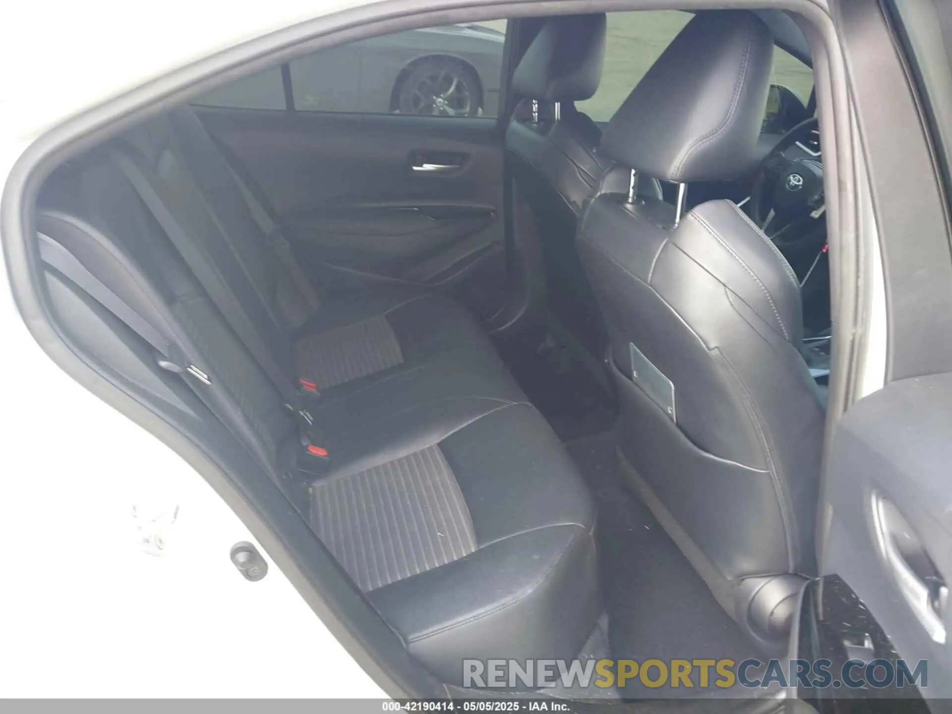 8 fotografías del automóvil dañado 5YFT4RCE8LP002232 TOYOTA COROLLA 2020