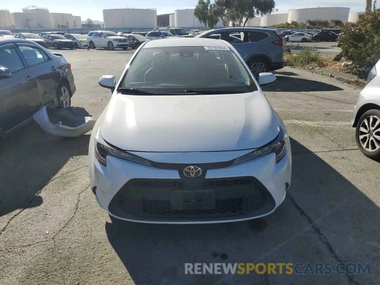 5 fotografías del automóvil dañado 5YFVPRAE3LP144880 TOYOTA COROLLA 2020