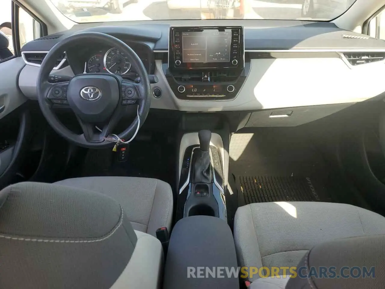 8 fotografías del automóvil dañado 5YFVPRAE3LP144880 TOYOTA COROLLA 2020