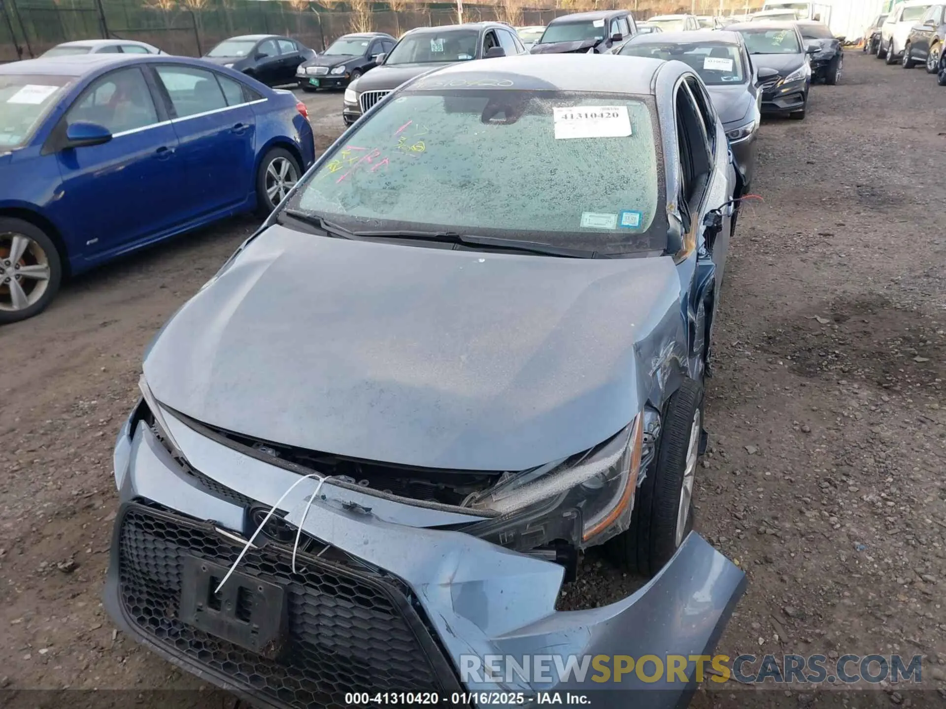 12 fotografías del automóvil dañado 5YFVPRAE7LP081430 TOYOTA COROLLA 2020