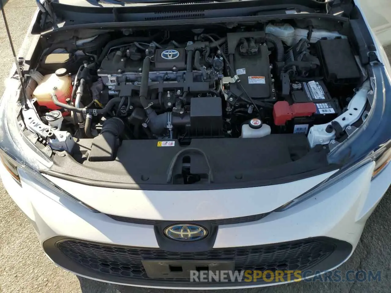 11 fotografías del automóvil dañado JTDEBRBE0LJ006098 TOYOTA COROLLA 2020