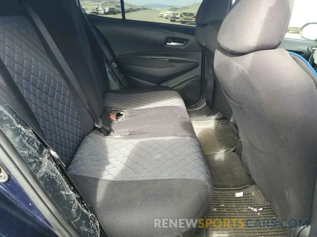 10 fotografías del automóvil dañado JTDEBRBE0LJ016856 TOYOTA COROLLA 2020