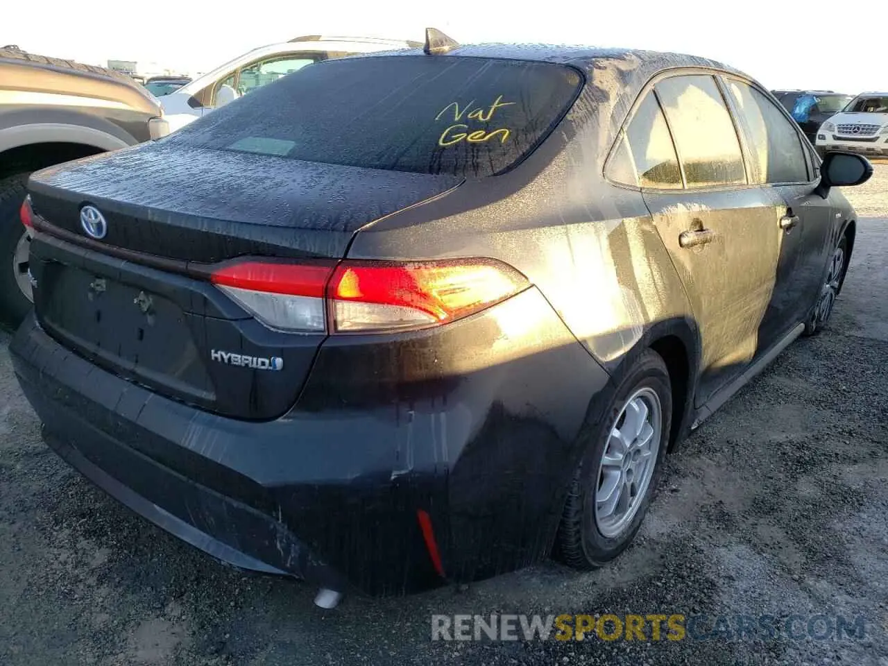 4 fotografías del automóvil dañado JTDEBRBE0LJ018820 TOYOTA COROLLA 2020