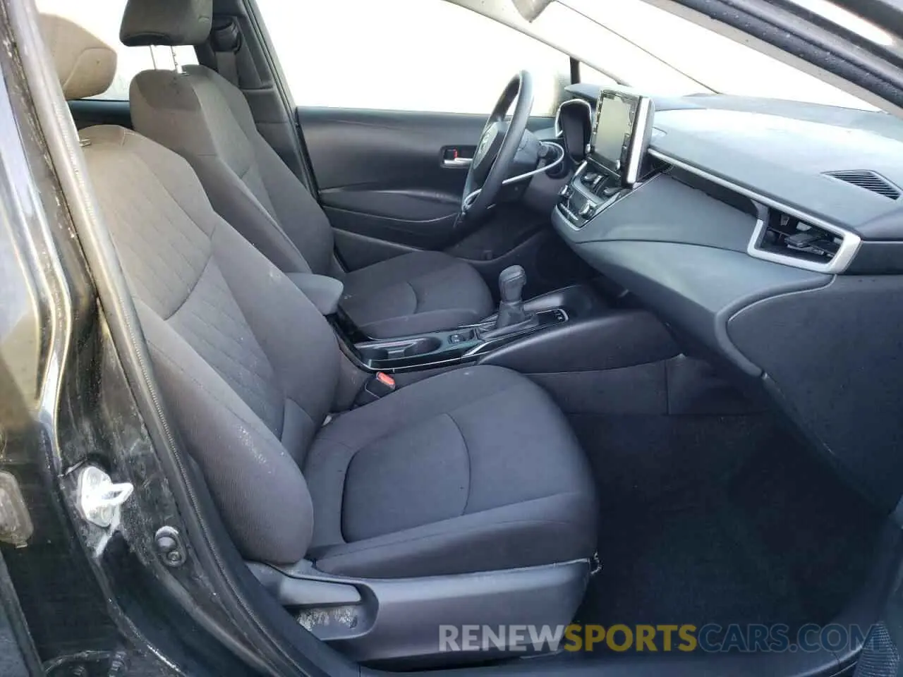 5 fotografías del automóvil dañado JTDEBRBE0LJ018820 TOYOTA COROLLA 2020