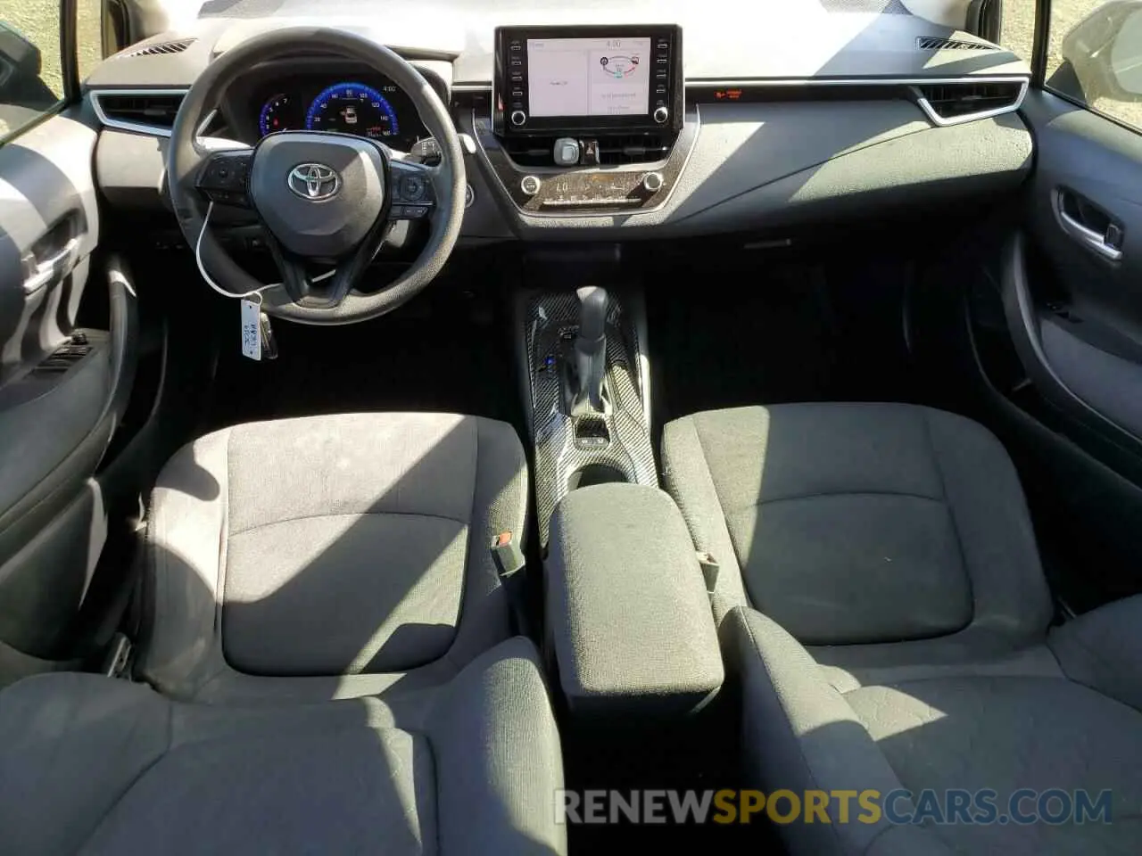 8 fotografías del automóvil dañado JTDEBRBE1LJ005073 TOYOTA COROLLA 2020