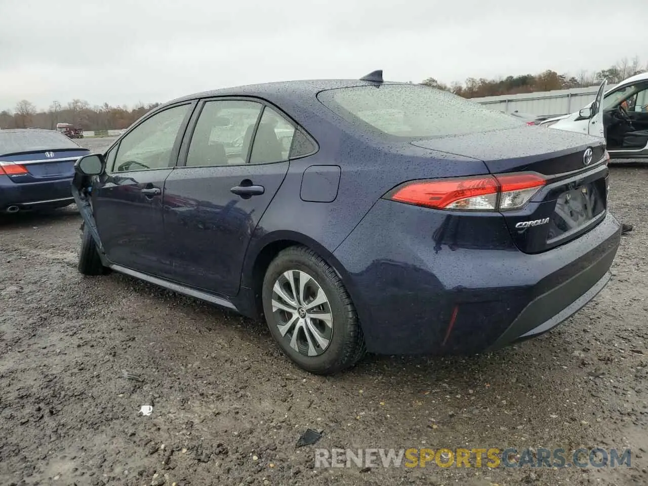 2 fotografías del automóvil dañado JTDEBRBE1LJ010726 TOYOTA COROLLA 2020