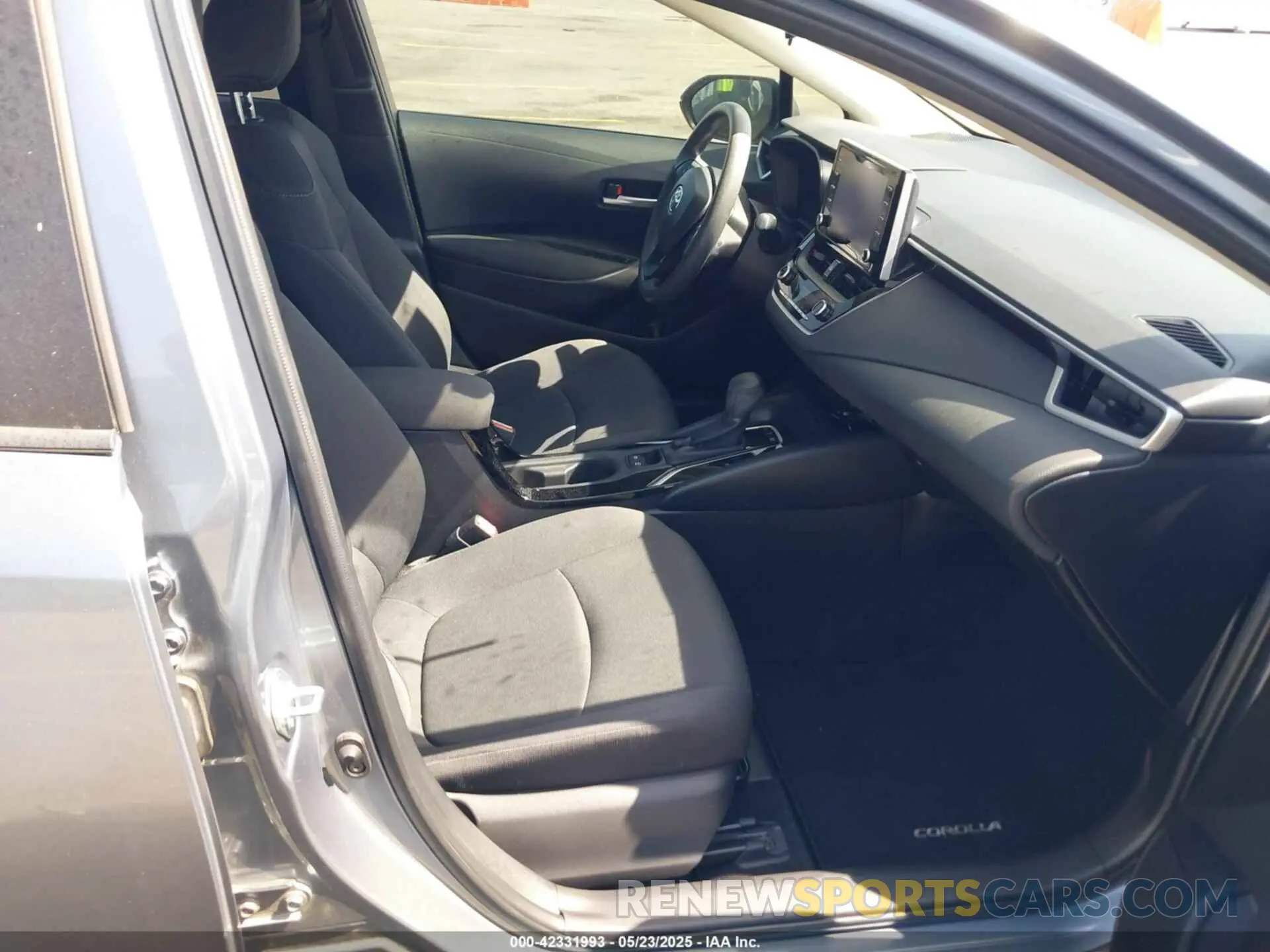 5 fotografías del automóvil dañado JTDEBRBE1LJ022312 TOYOTA COROLLA 2020