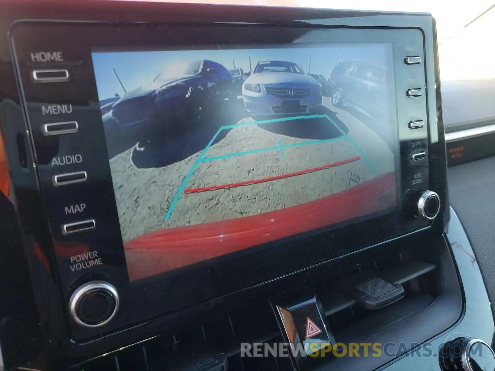 9 fotografías del automóvil dañado JTDEBRBE1LJ025355 TOYOTA COROLLA 2020