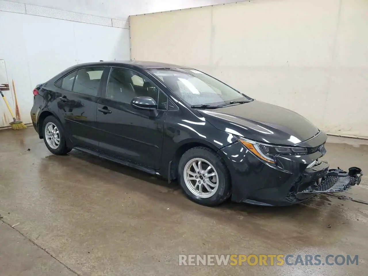 4 fotografías del automóvil dañado JTDEBRBE2LJ004935 TOYOTA COROLLA 2020