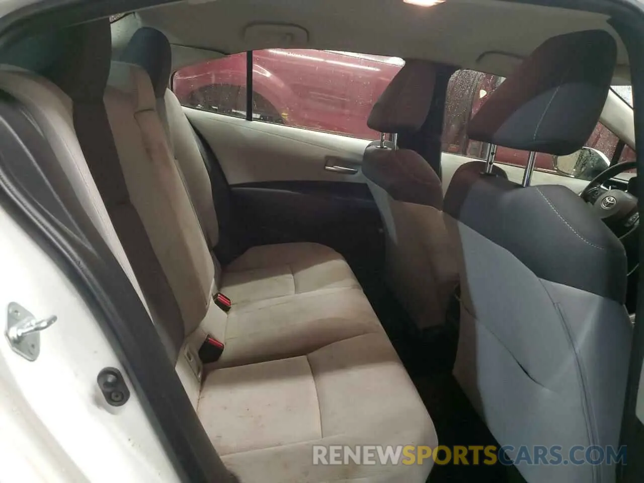 10 fotografías del automóvil dañado JTDEBRBE2LJ013148 TOYOTA COROLLA 2020