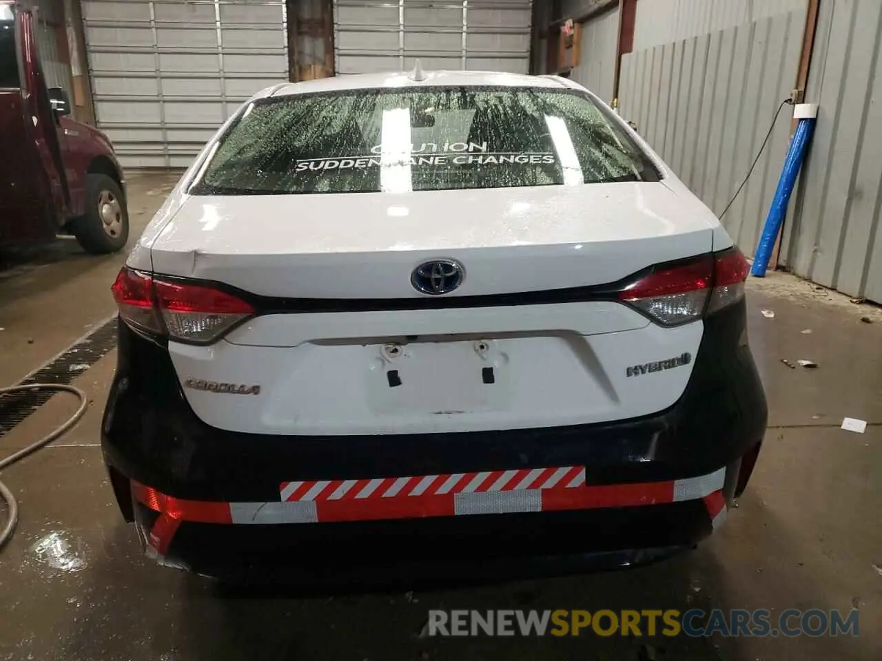 6 fotografías del automóvil dañado JTDEBRBE2LJ013148 TOYOTA COROLLA 2020