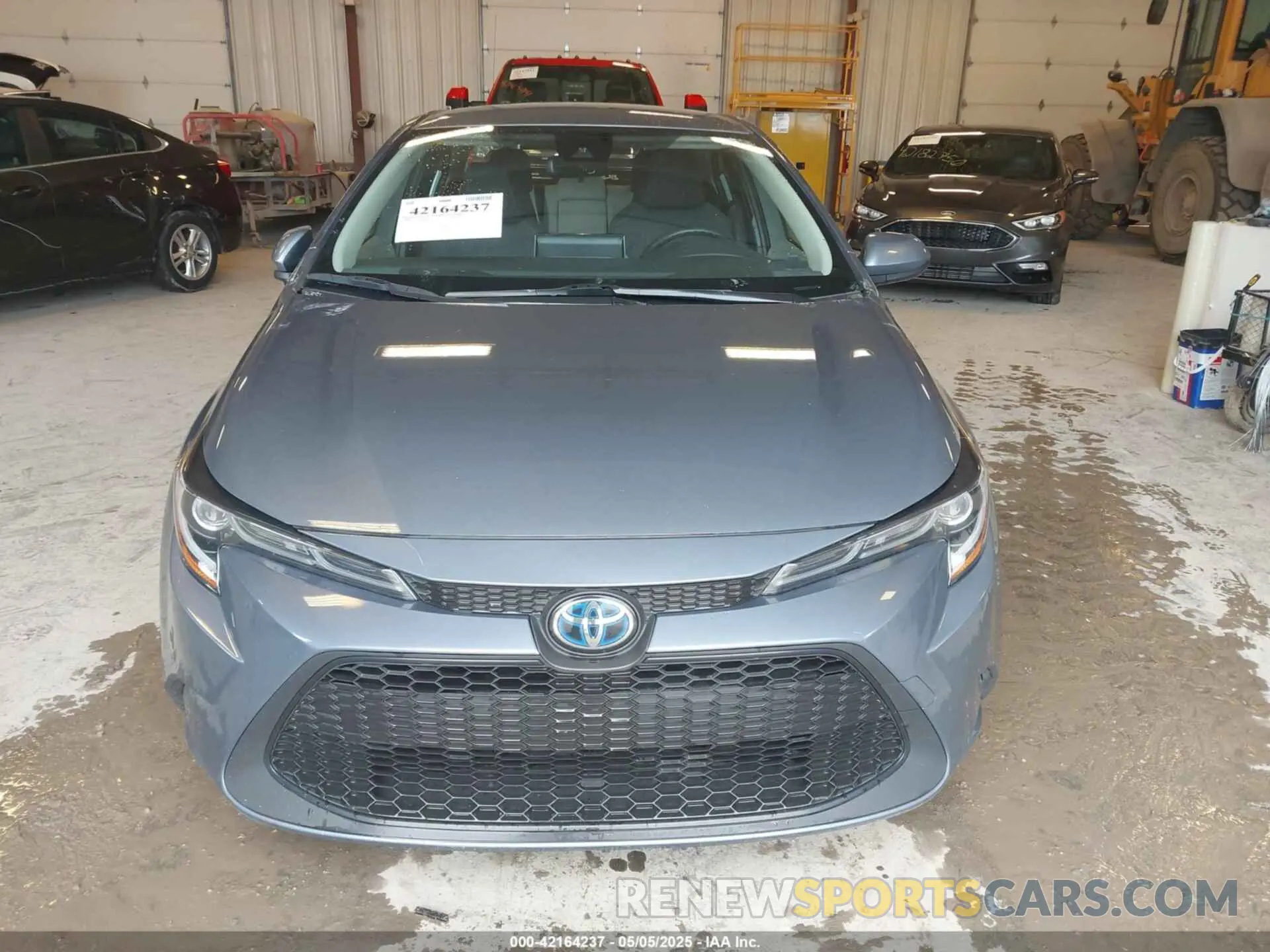 12 fotografías del automóvil dañado JTDEBRBE2LJ015742 TOYOTA COROLLA 2020