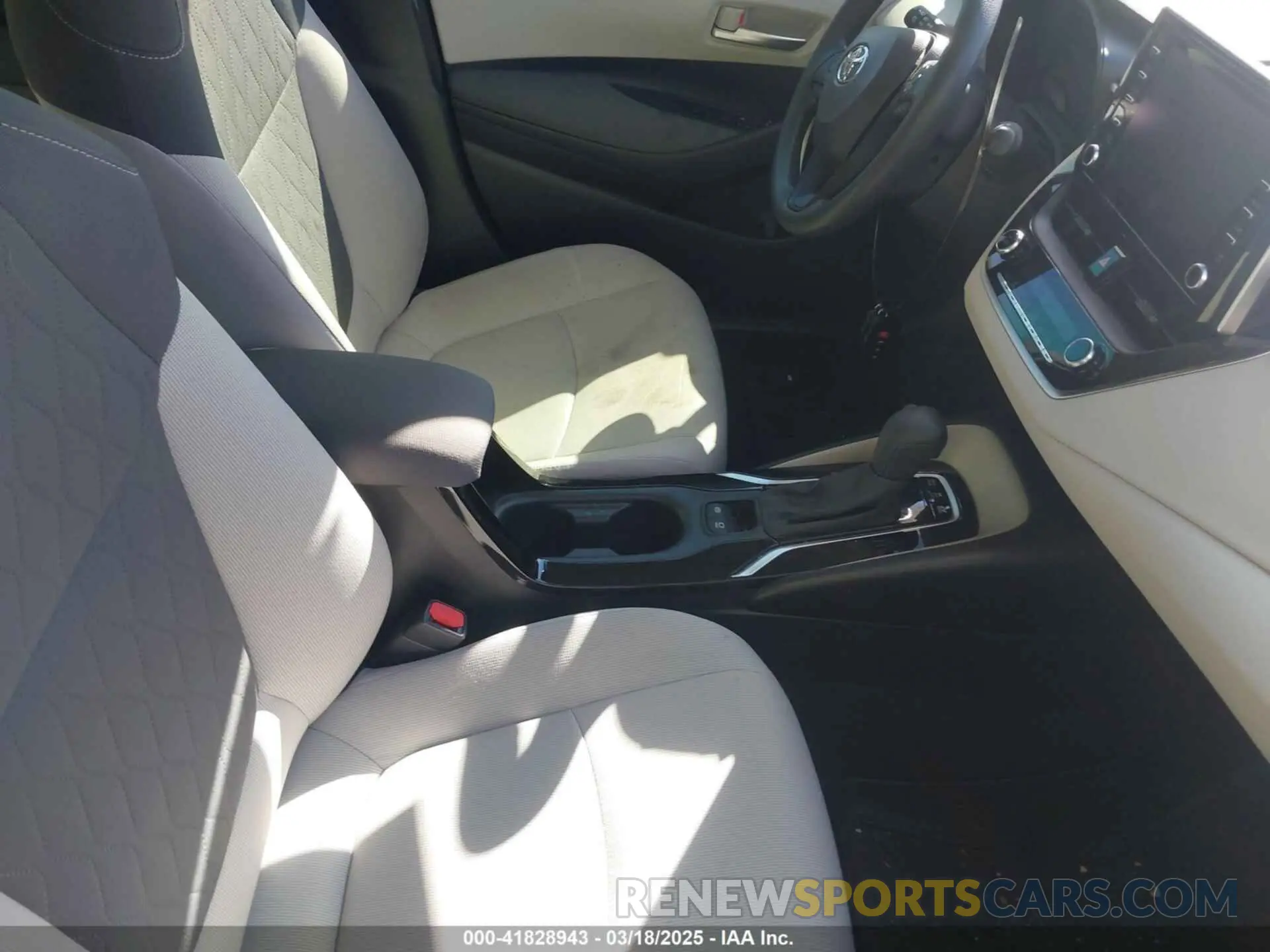 5 fotografías del automóvil dañado JTDEBRBE2LJ028118 TOYOTA COROLLA 2020