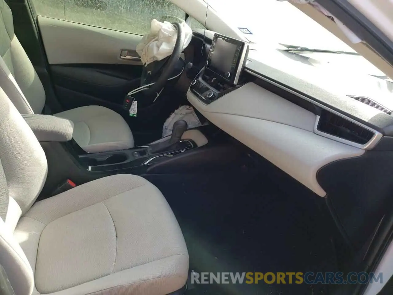 5 fotografías del automóvil dañado JTDEBRBE3LJ002238 TOYOTA COROLLA 2020