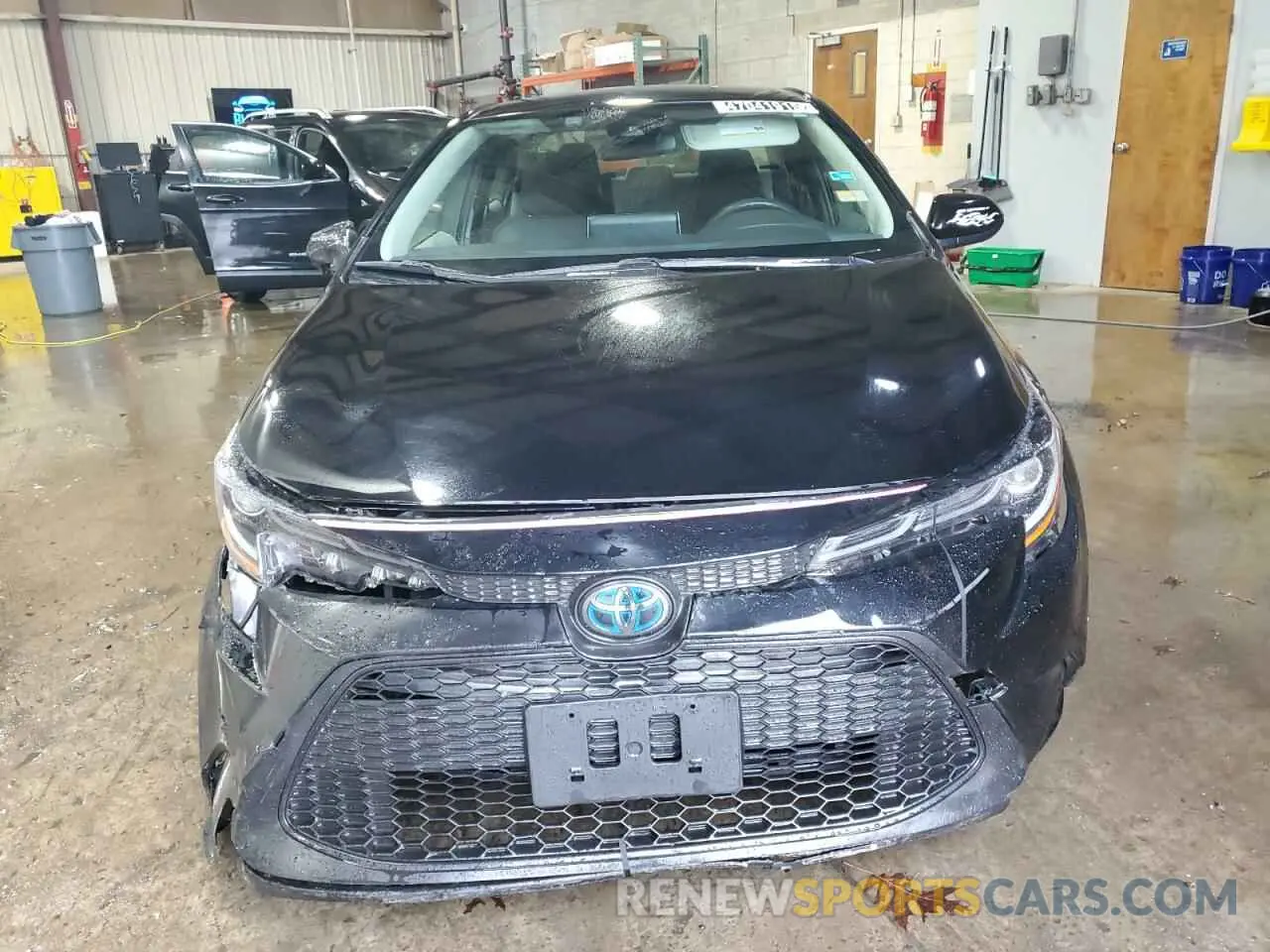 5 fotografías del automóvil dañado JTDEBRBE4LJ010655 TOYOTA COROLLA 2020
