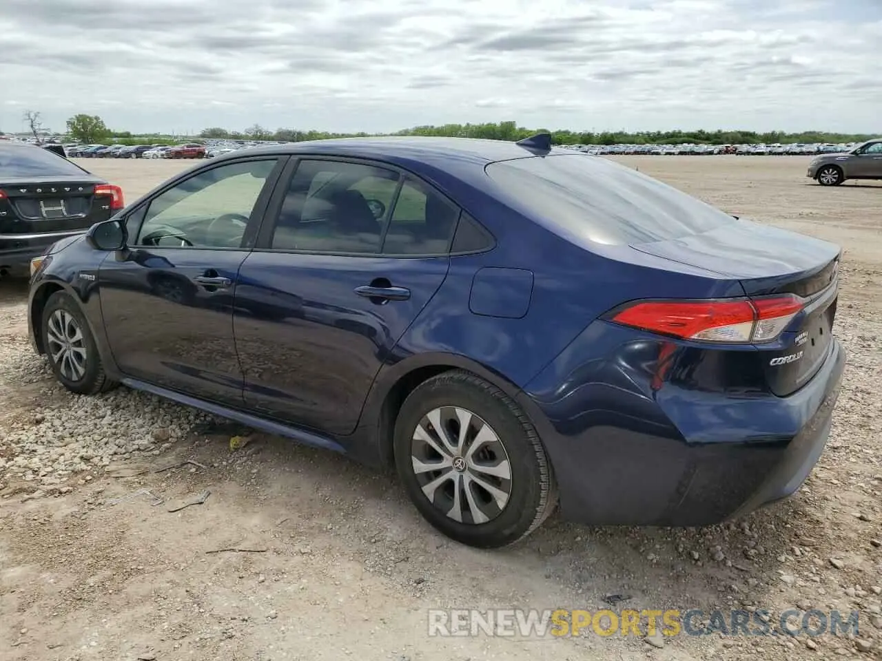 2 fotografías del automóvil dañado JTDEBRBE4LJ015497 TOYOTA COROLLA 2020