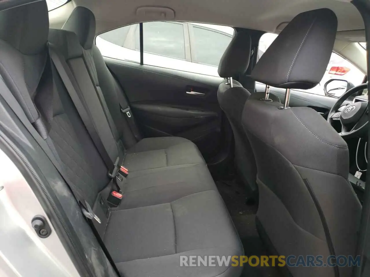 10 fotografías del automóvil dañado JTDEBRBE4LJ022739 TOYOTA COROLLA 2020