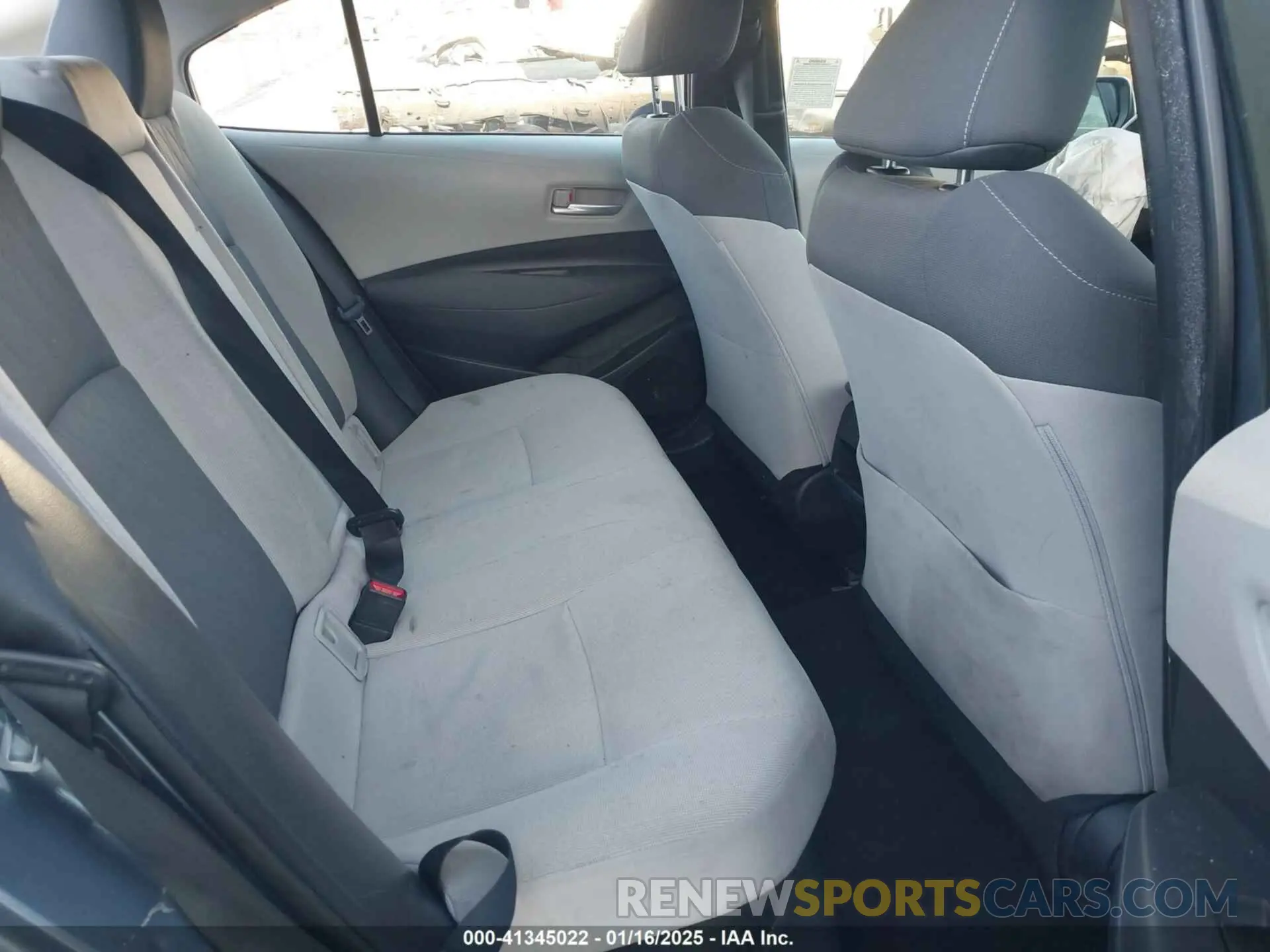 8 fotografías del automóvil dañado JTDEBRBE5LJ002158 TOYOTA COROLLA 2020