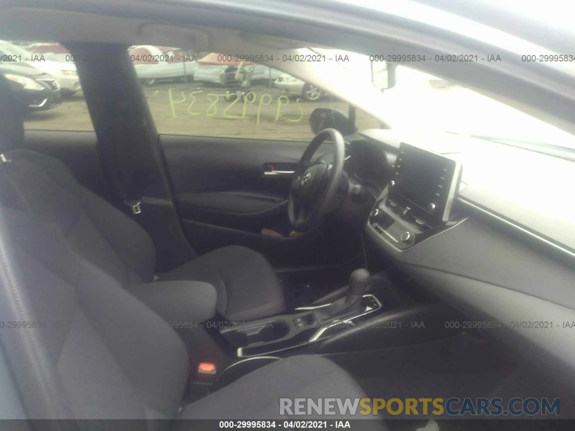 5 fotografías del automóvil dañado JTDEBRBE5LJ002340 TOYOTA COROLLA 2020