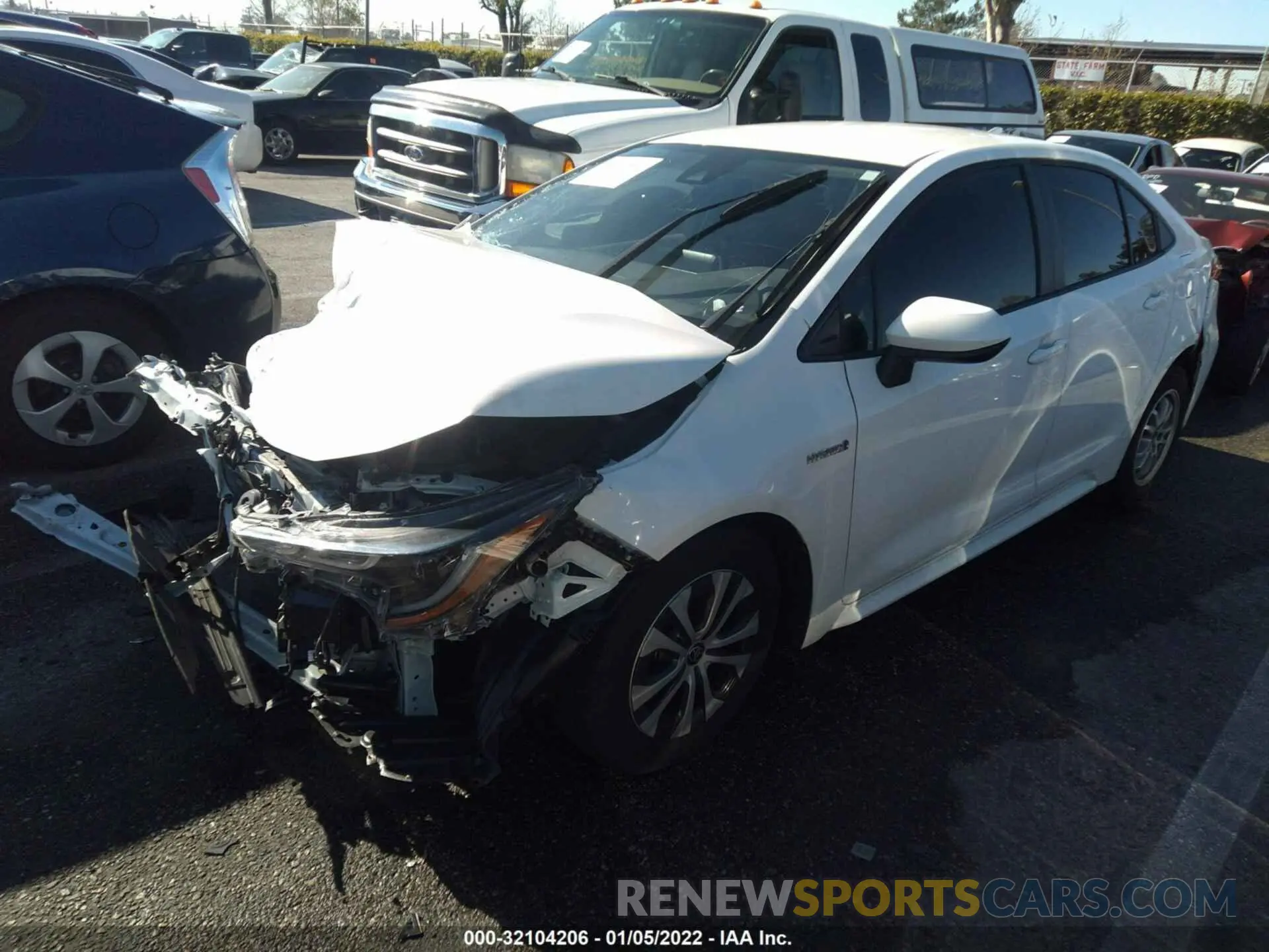 2 fotografías del automóvil dañado JTDEBRBE5LJ017047 TOYOTA COROLLA 2020
