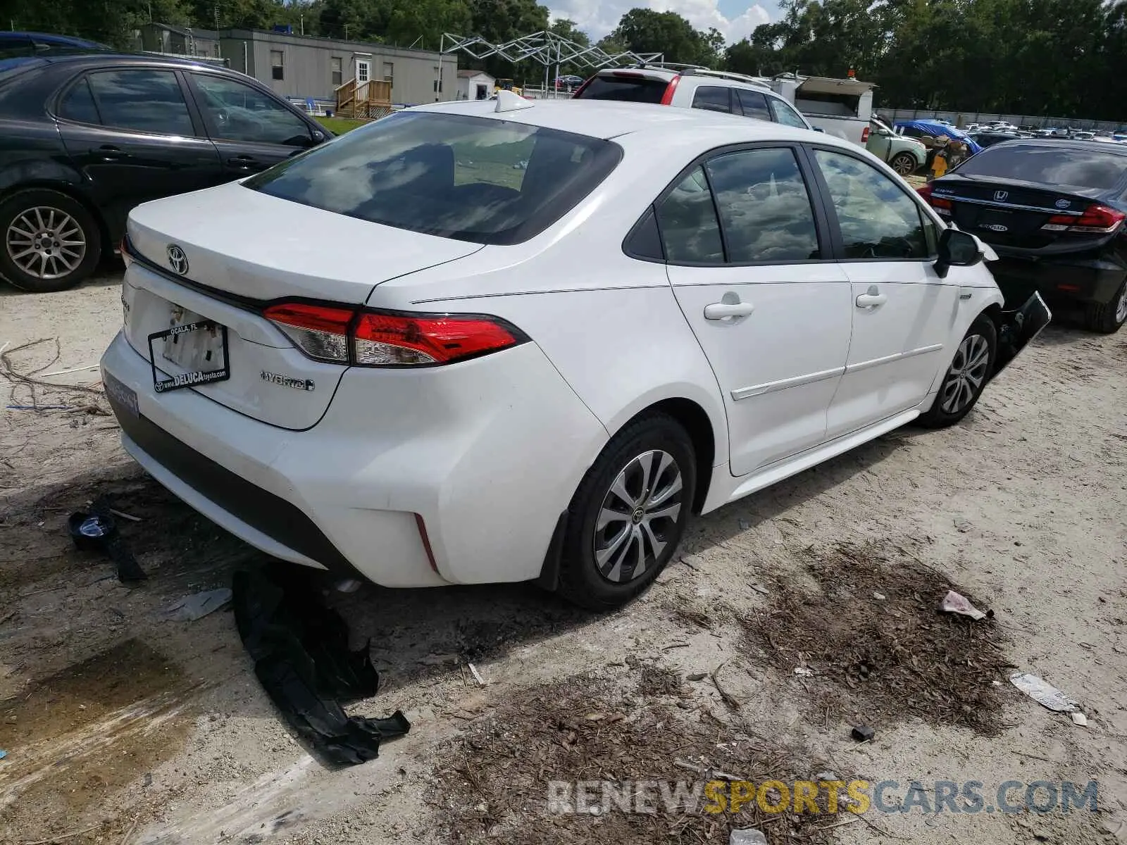 4 fotografías del automóvil dañado JTDEBRBE5LJ023771 TOYOTA COROLLA 2020