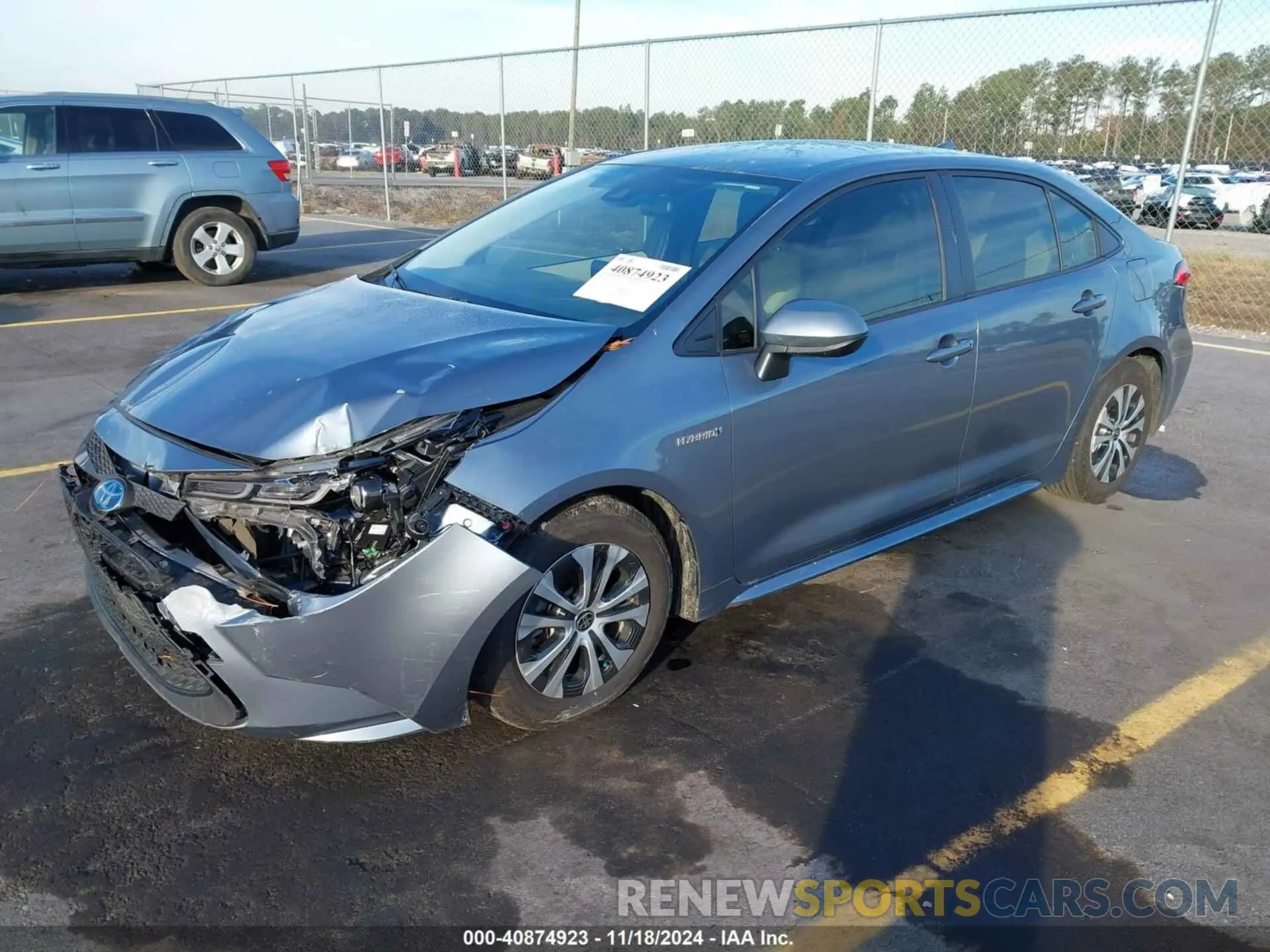 2 fotografías del automóvil dañado JTDEBRBE6LJ015274 TOYOTA COROLLA 2020