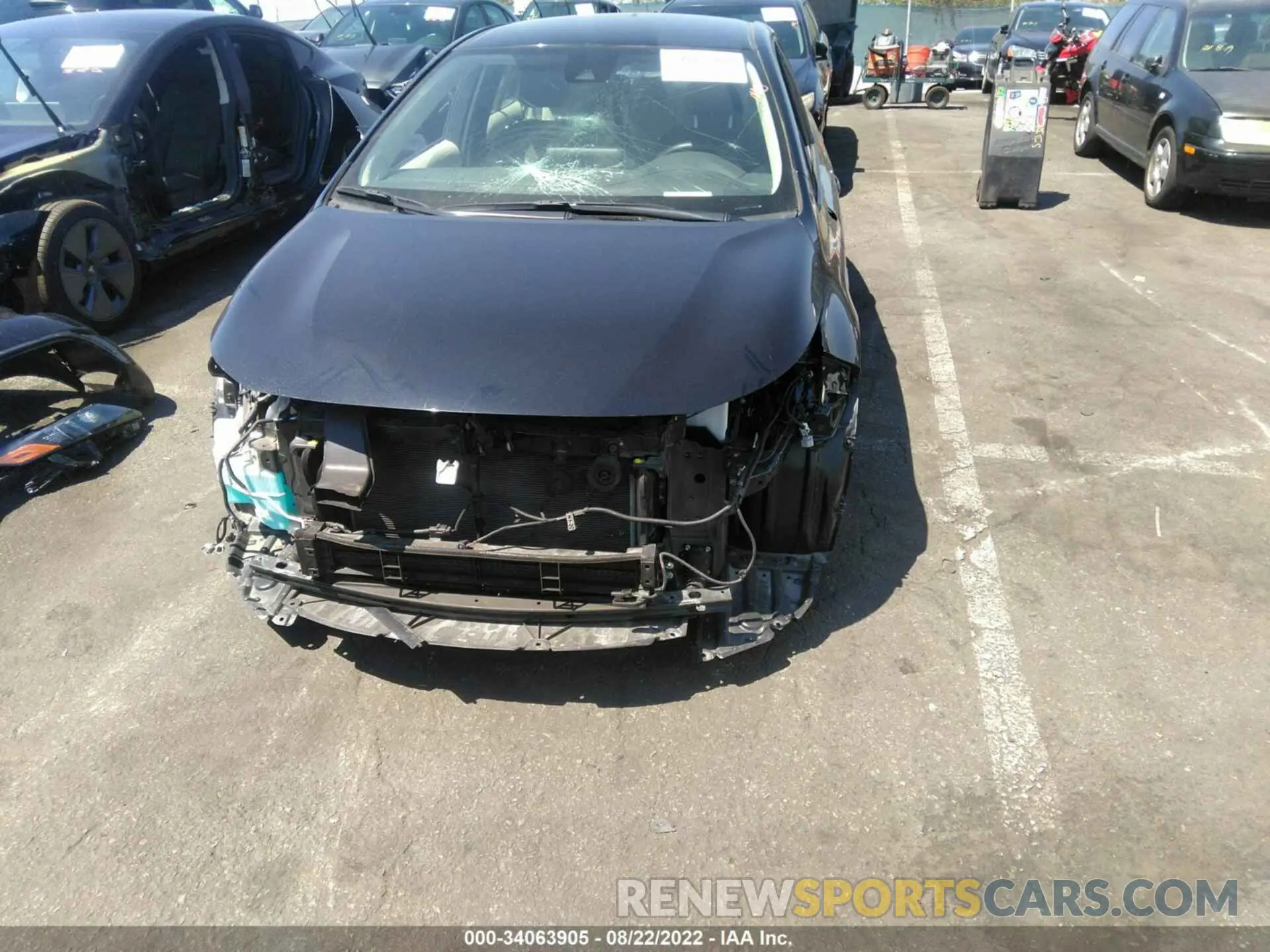 6 fotografías del automóvil dañado JTDEBRBE6LJ017252 TOYOTA COROLLA 2020