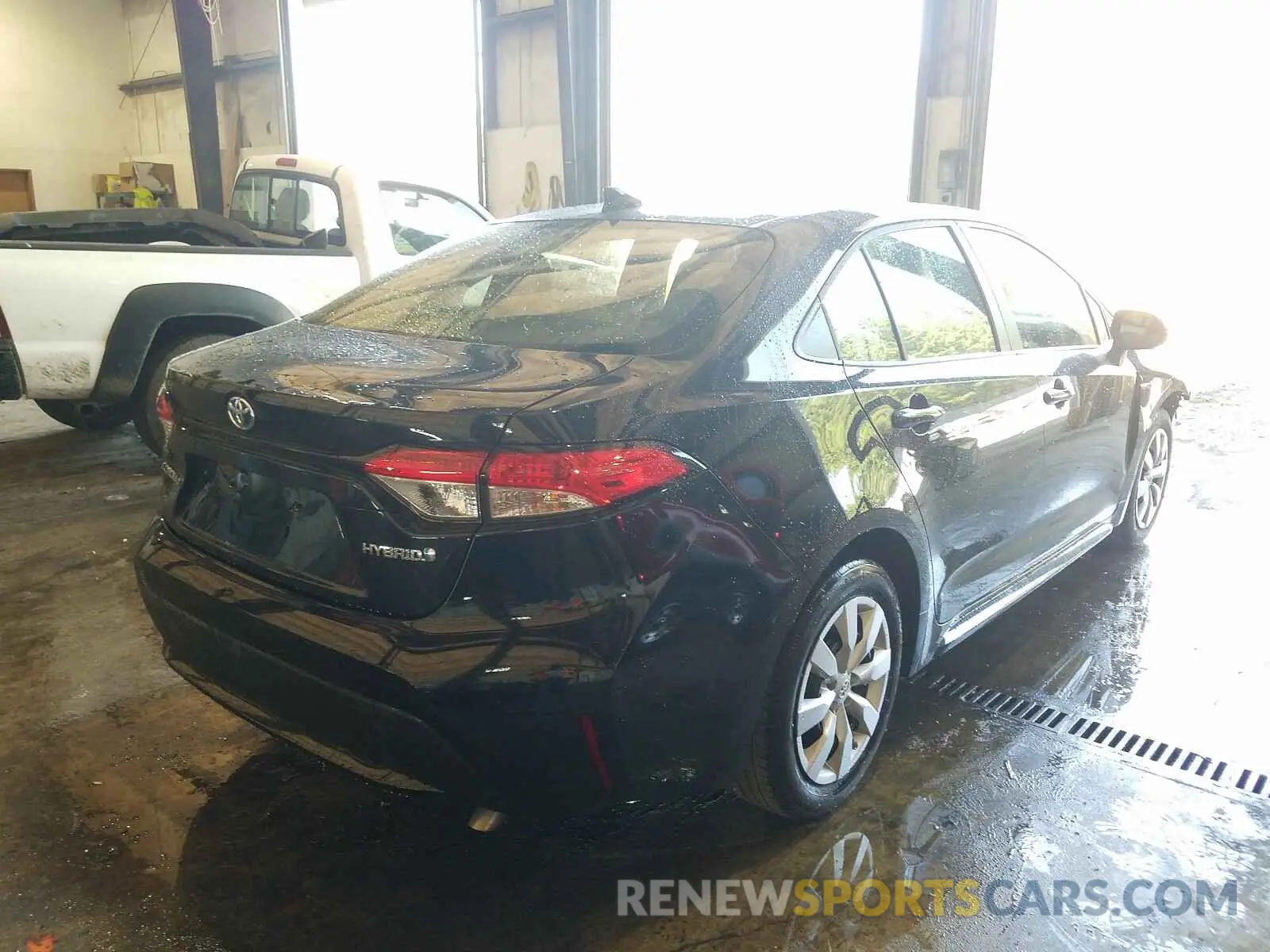 4 fotografías del automóvil dañado JTDEBRBE6LJ026534 TOYOTA COROLLA 2020