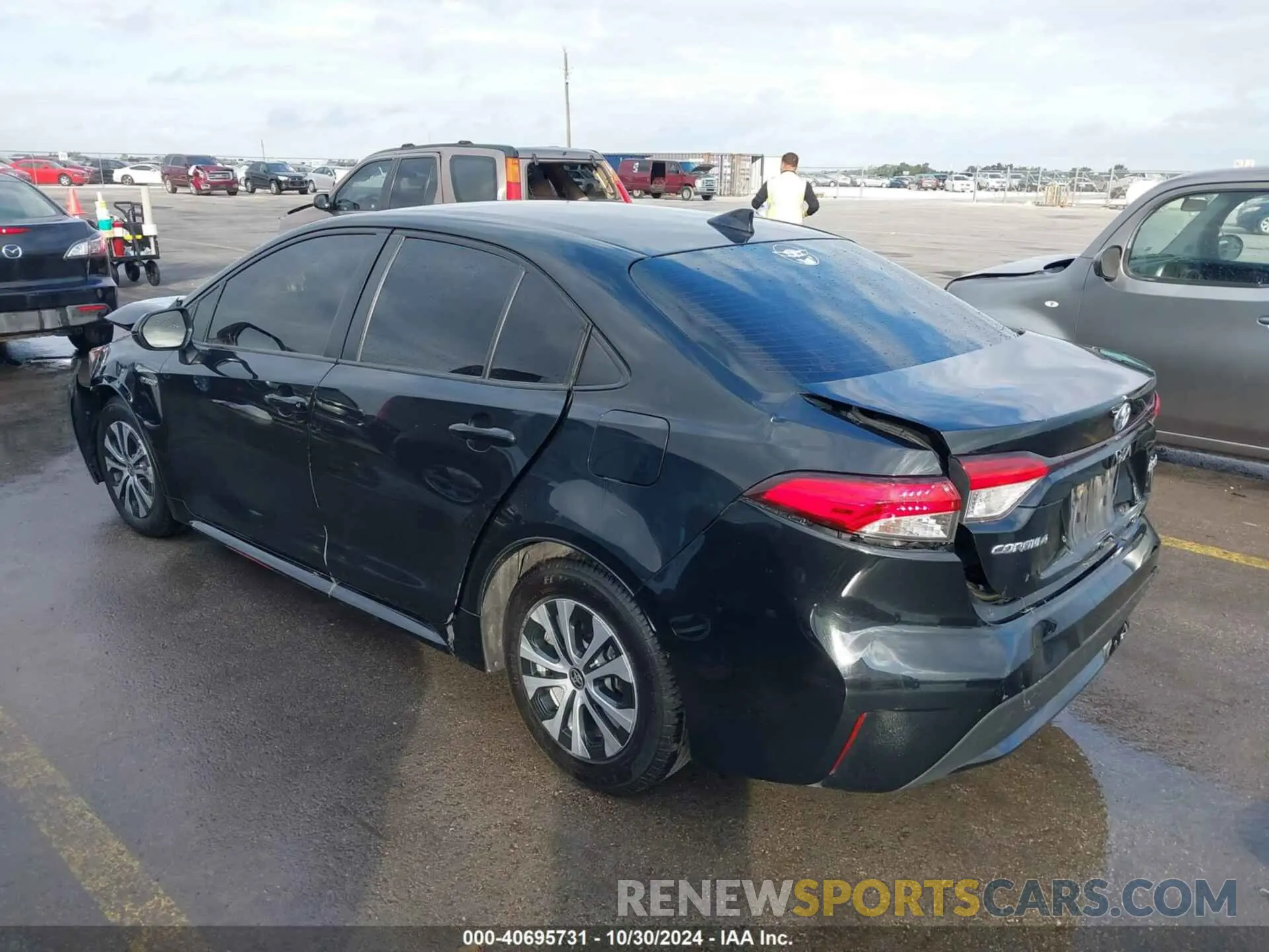 3 fotografías del automóvil dañado JTDEBRBE6LJ027246 TOYOTA COROLLA 2020