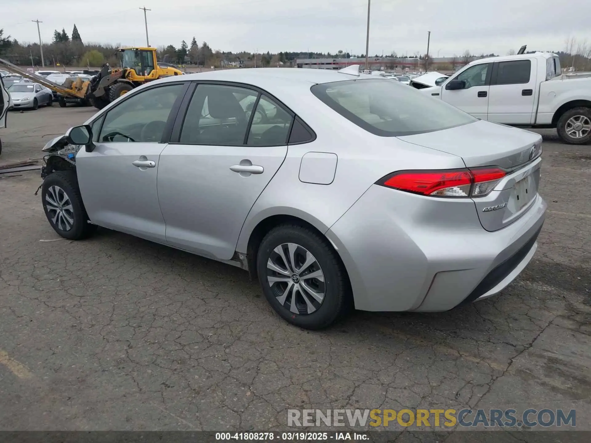 3 fotografías del automóvil dañado JTDEBRBE7LJ003697 TOYOTA COROLLA 2020