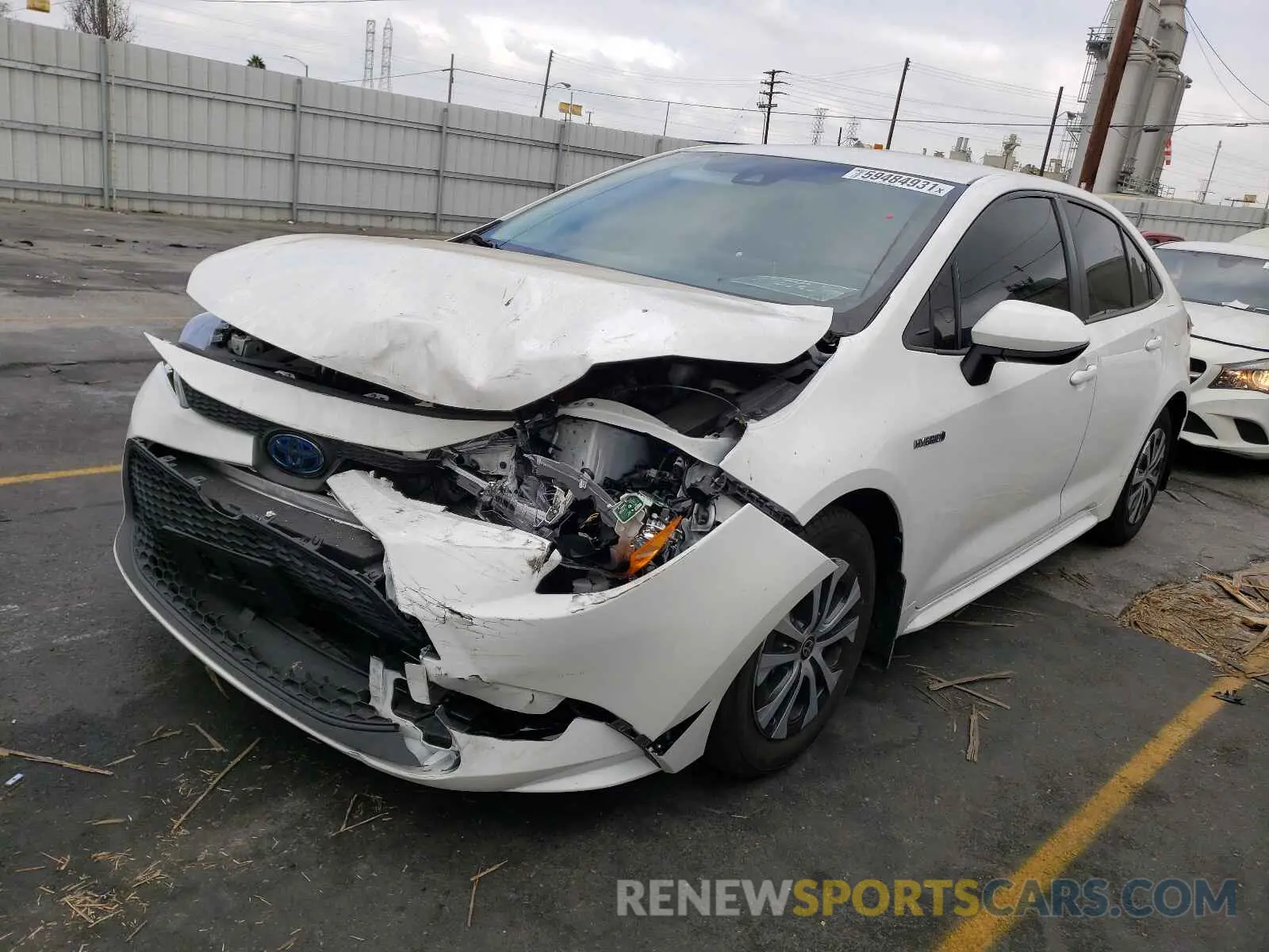 2 fotografías del automóvil dañado JTDEBRBE7LJ009385 TOYOTA COROLLA 2020