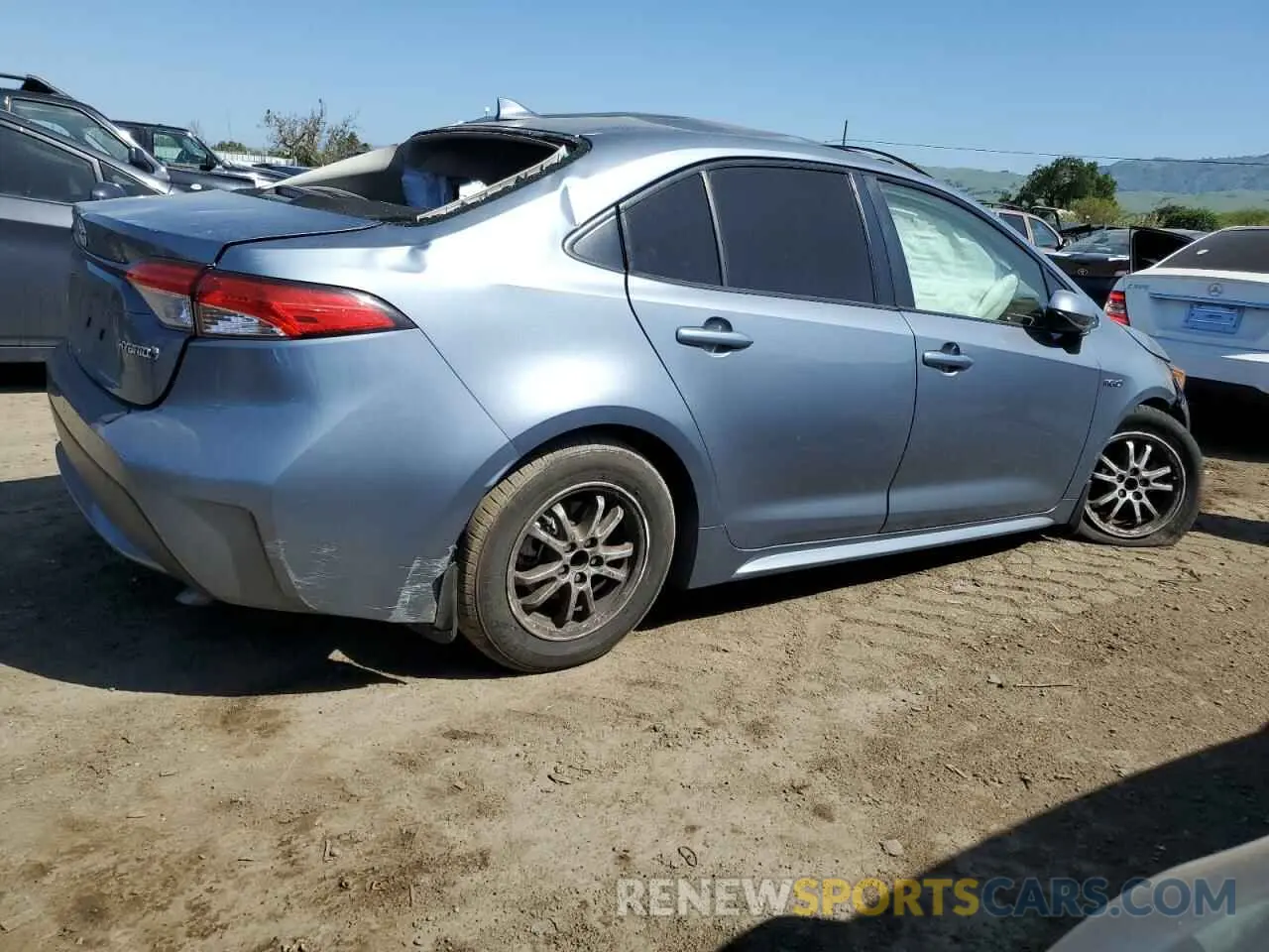 3 fotografías del automóvil dañado JTDEBRBE7LJ024064 TOYOTA COROLLA 2020