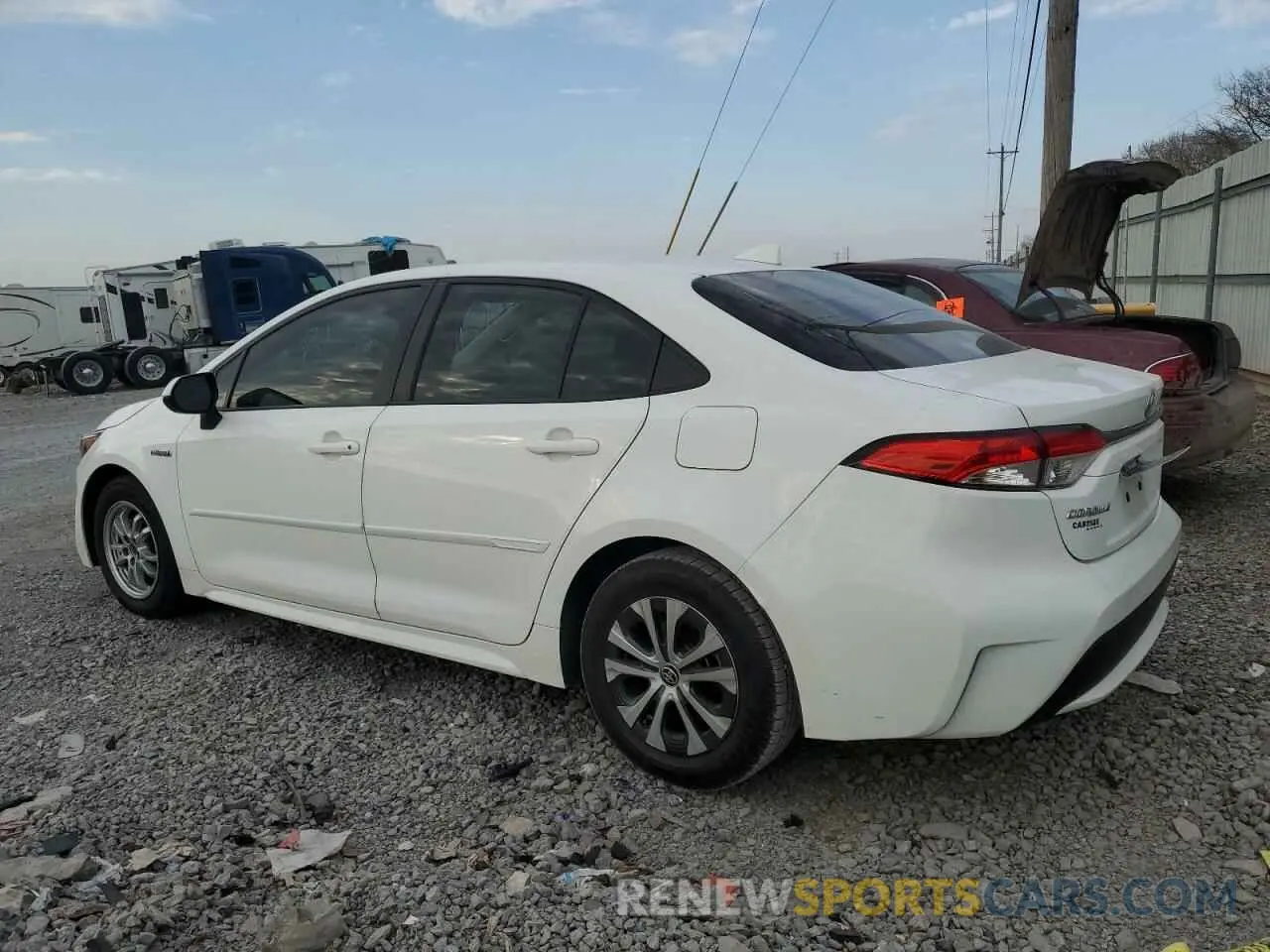 2 fotografías del automóvil dañado JTDEBRBE8LJ005698 TOYOTA COROLLA 2020