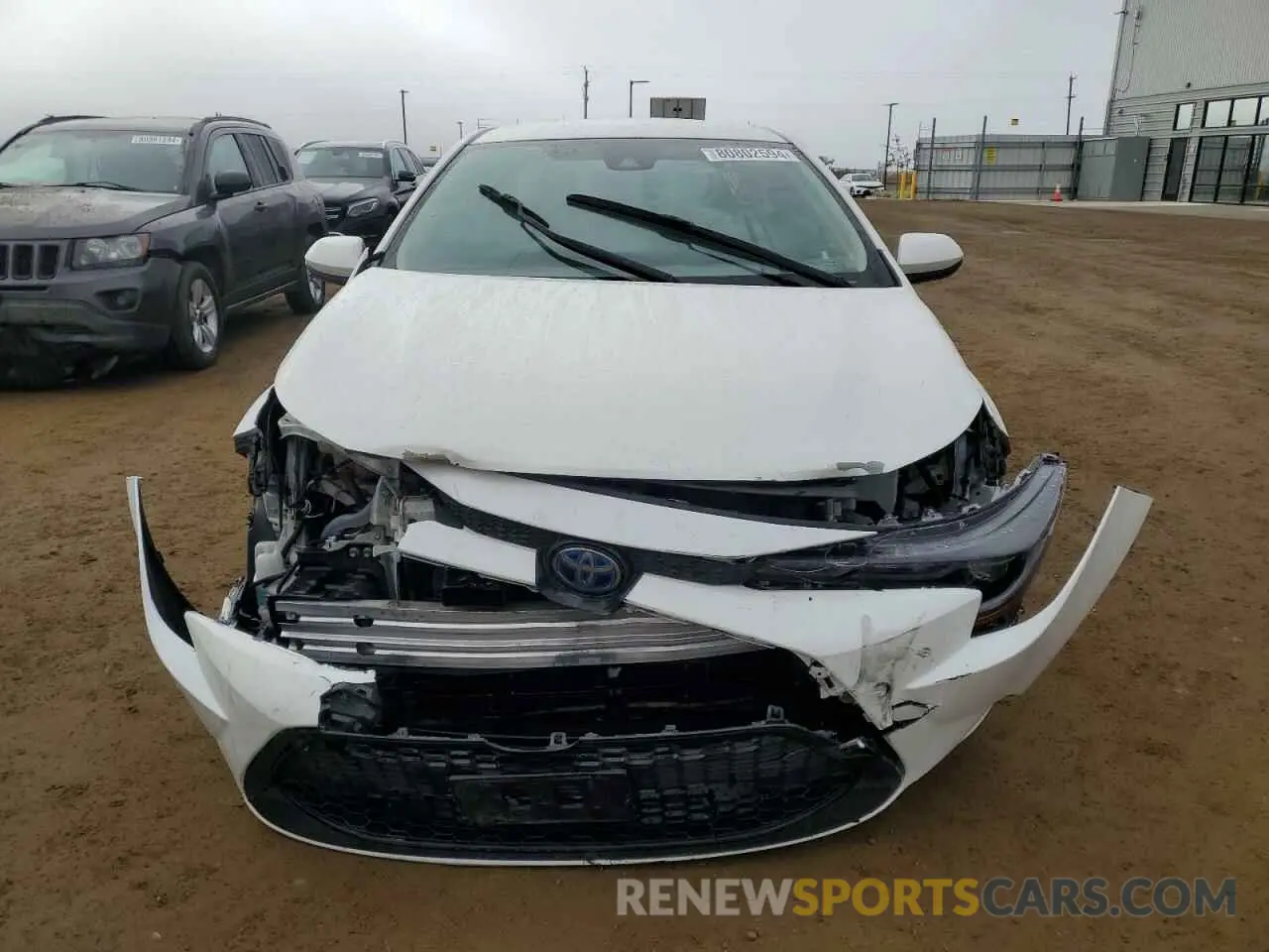5 fotografías del automóvil dañado JTDEBRBE8LJ019231 TOYOTA COROLLA 2020