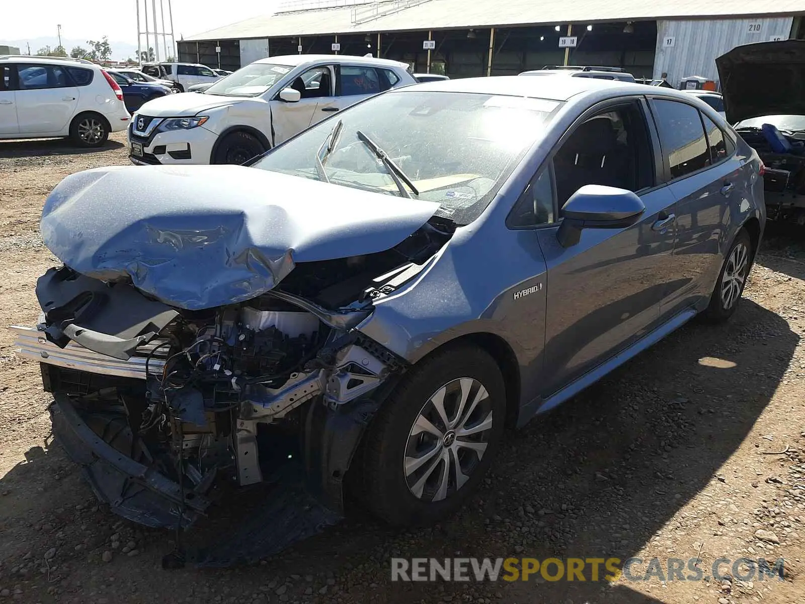 2 fotografías del automóvil dañado JTDEBRBE8LJ019780 TOYOTA COROLLA 2020