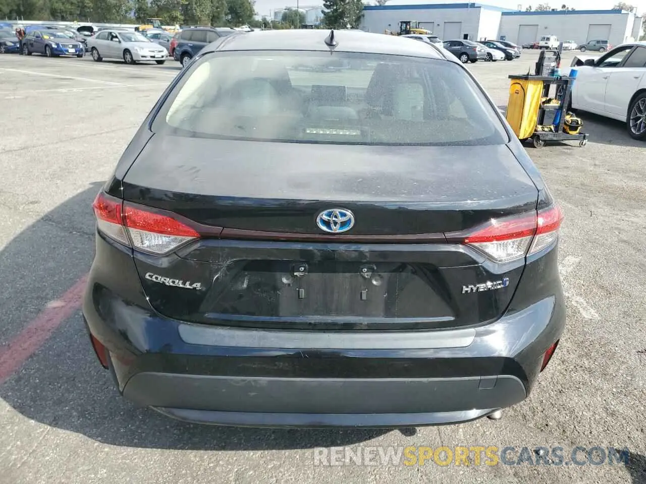 6 fotografías del automóvil dañado JTDEBRBE8LJ026809 TOYOTA COROLLA 2020